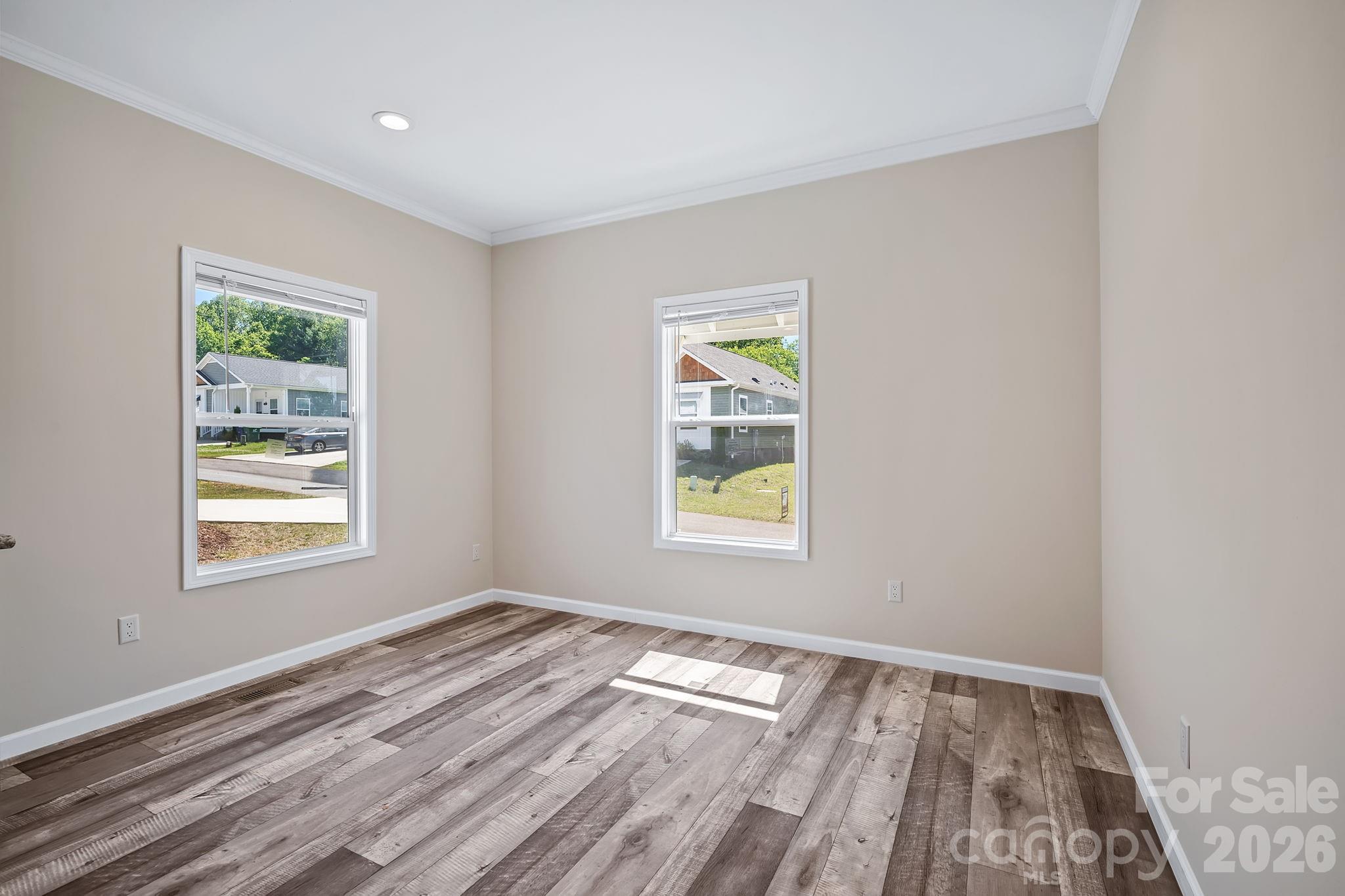 121 Bellamy Road Property Photo 13