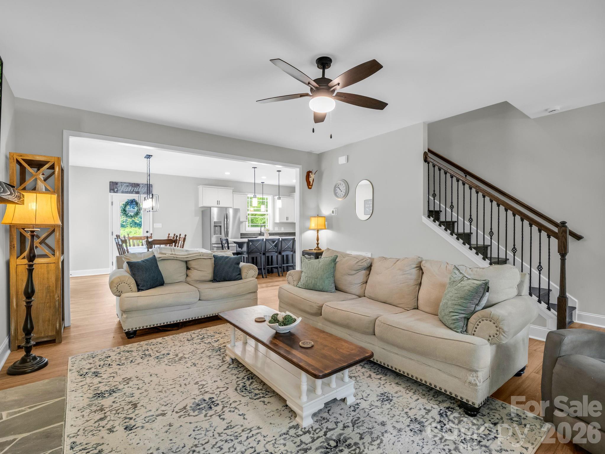 905 Rolling Road Property Photo 12