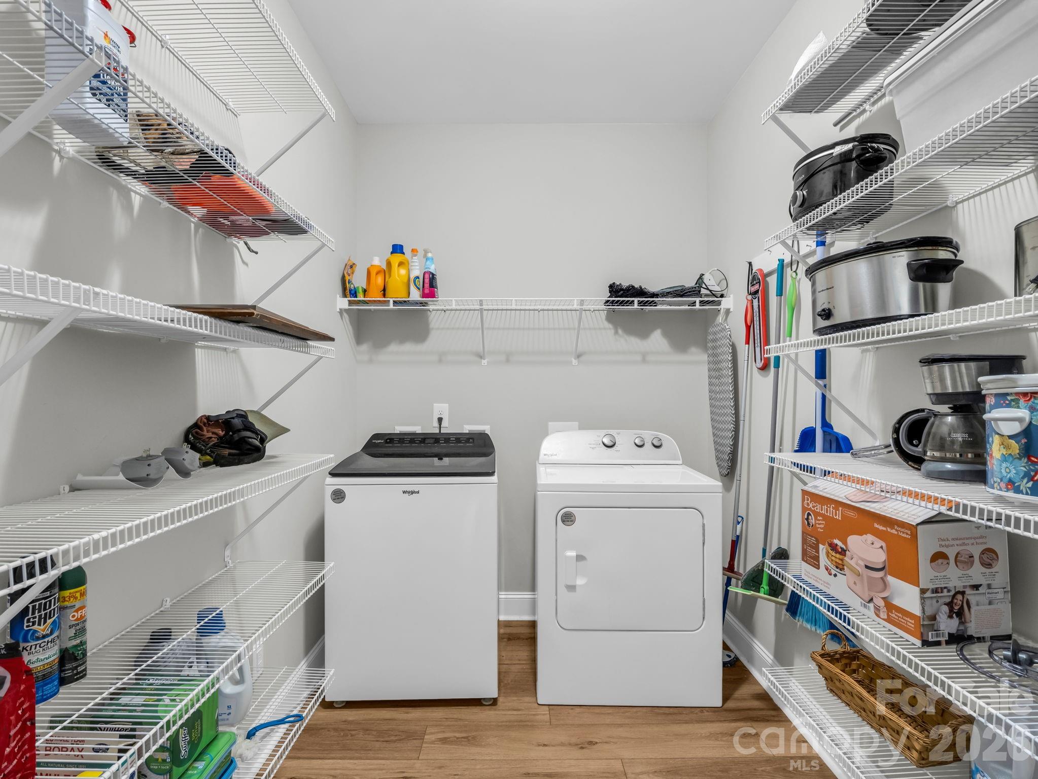 905 Rolling Road Property Photo 20