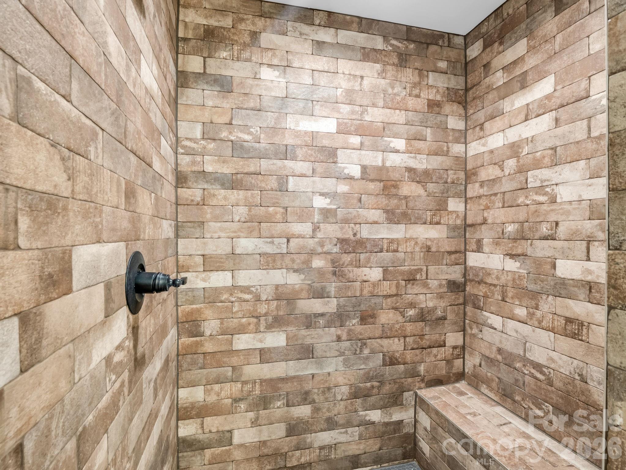 905 Rolling Road Property Photo 30