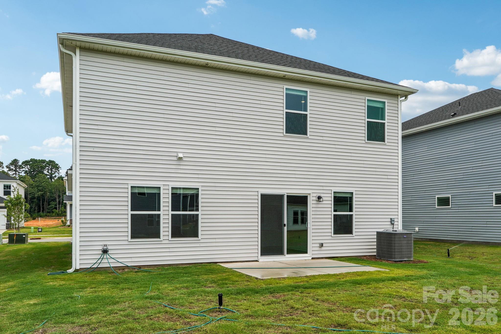 2452 Chartwell Street Property Photo 16