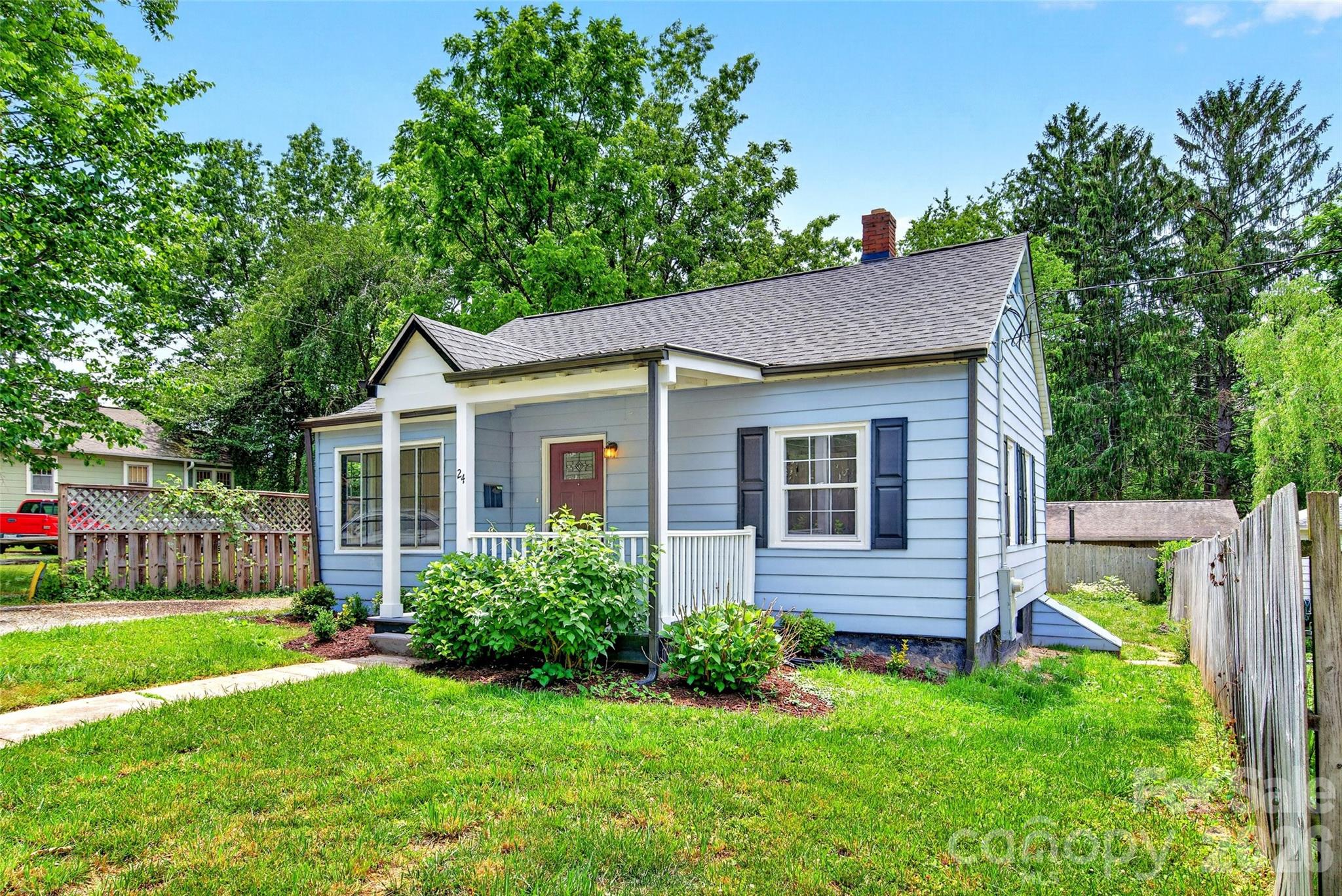 24 Dallas Street Property Photo 1