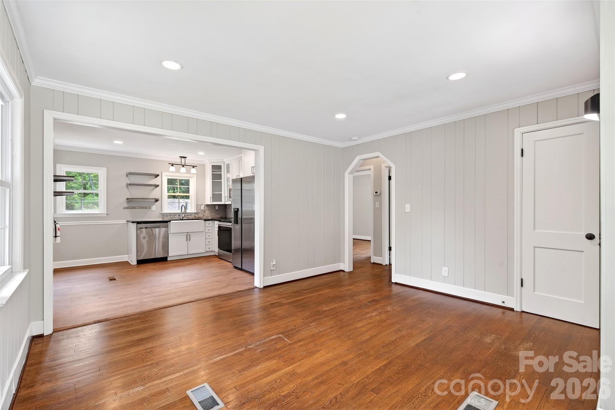 24 Dallas Street Property Photo 7