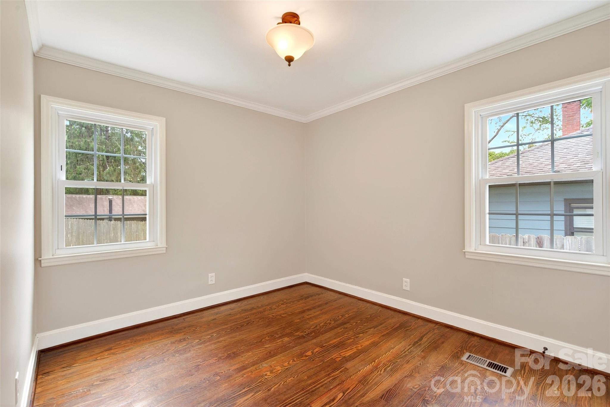 24 Dallas Street Property Photo 16