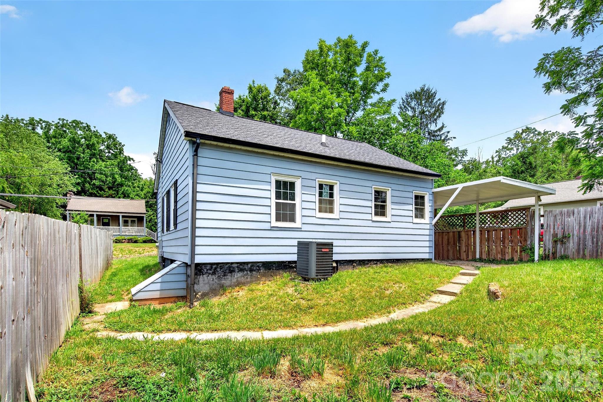 24 Dallas Street Property Photo 19