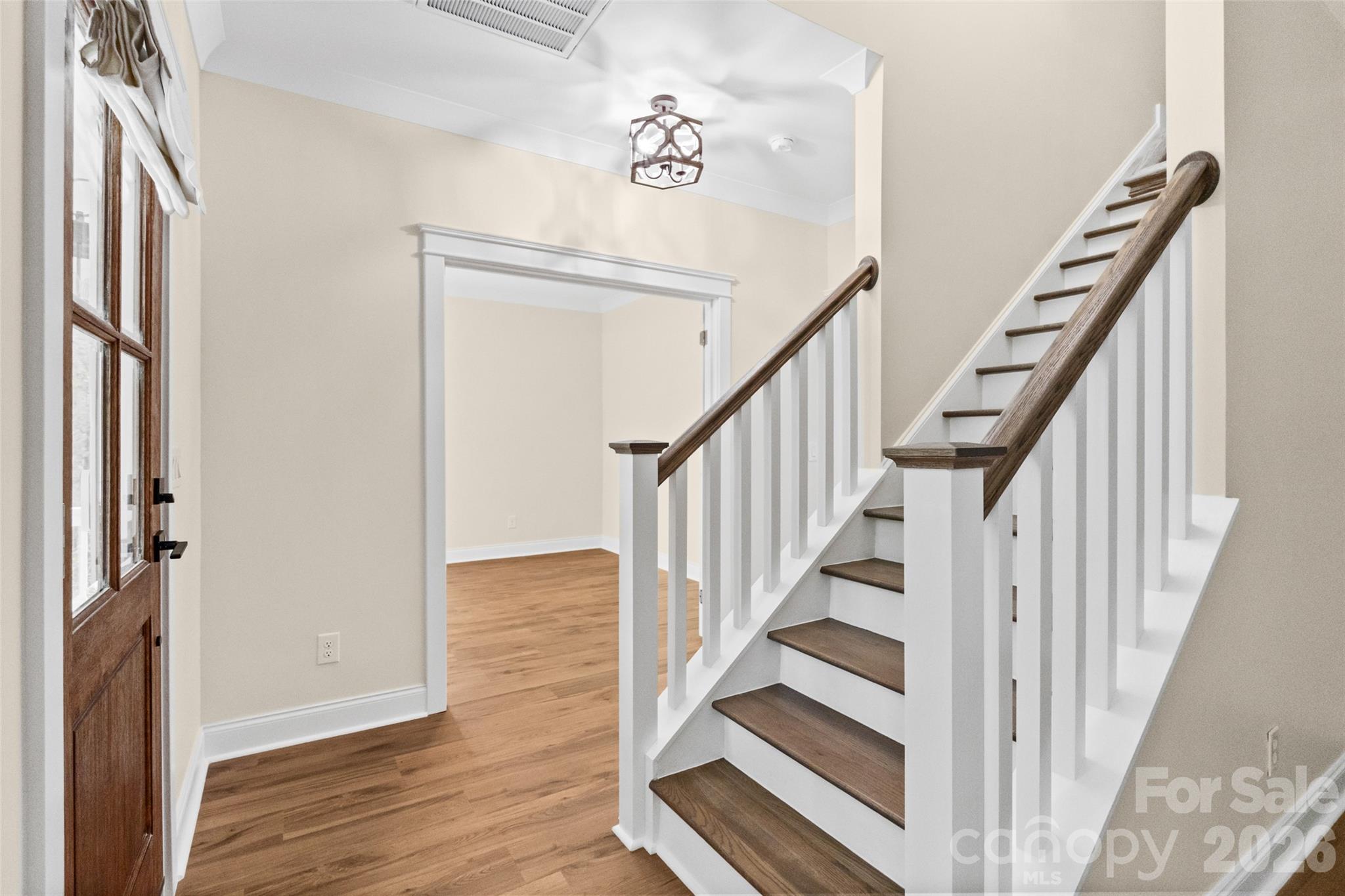 15116 Norman View Lane Property Photo 6