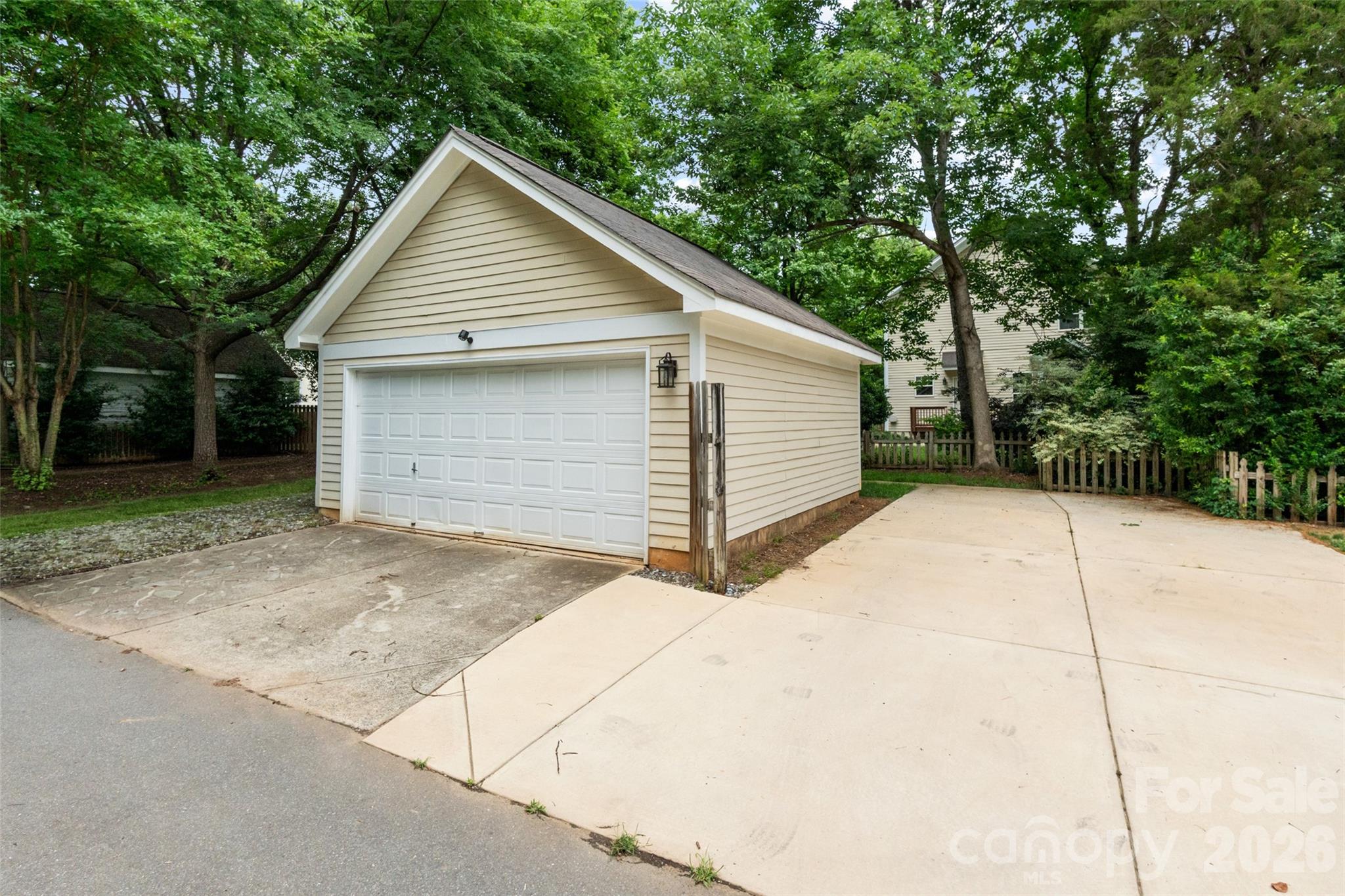 15116 Norman View Lane Property Photo 39