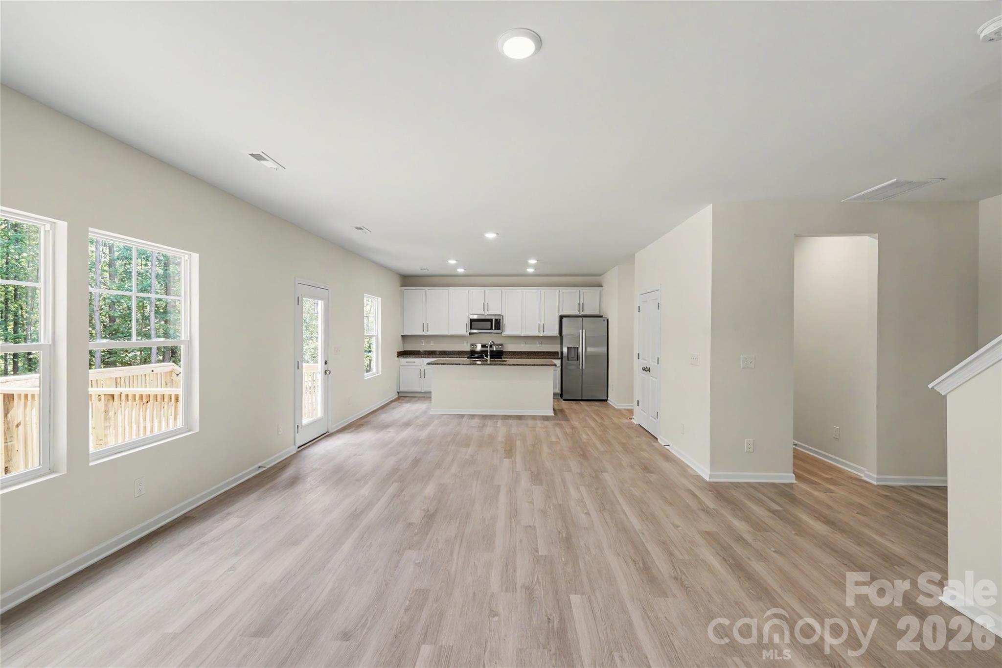 4424 Mountain Creek Road Property Photo 12