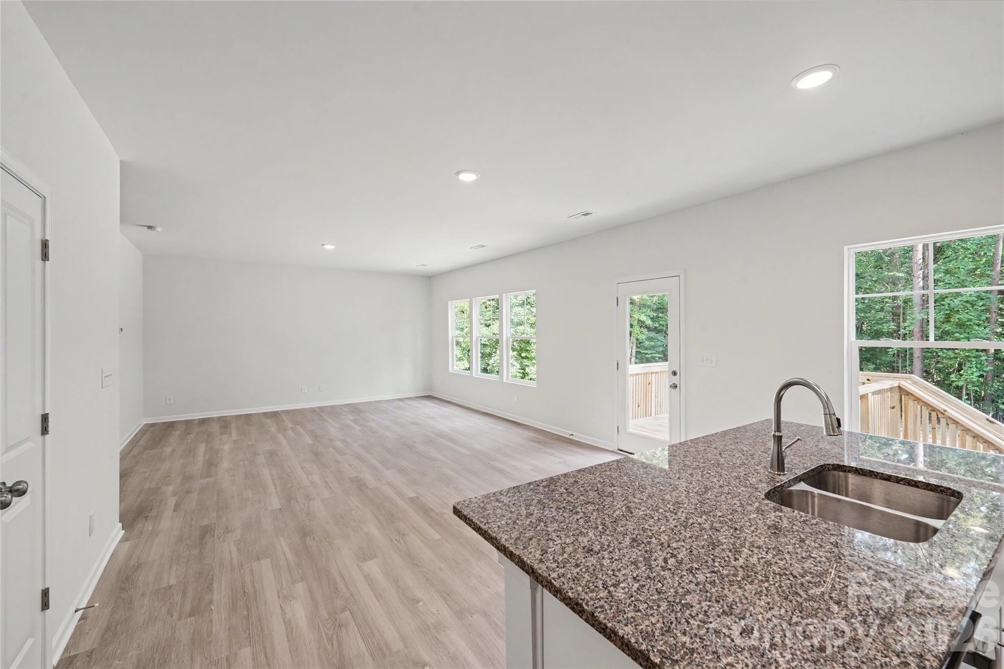 4424 Mountain Creek Road Property Photo 18