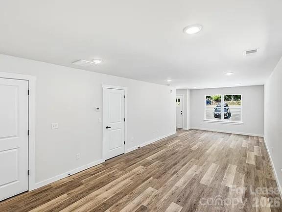255/257/259 Vanderbilt Road Property Photo 11