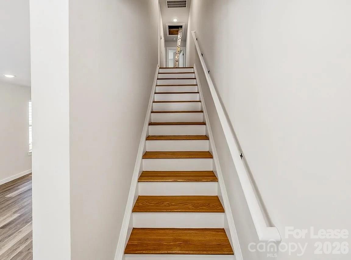 255/257/259 Vanderbilt Road Property Photo 12