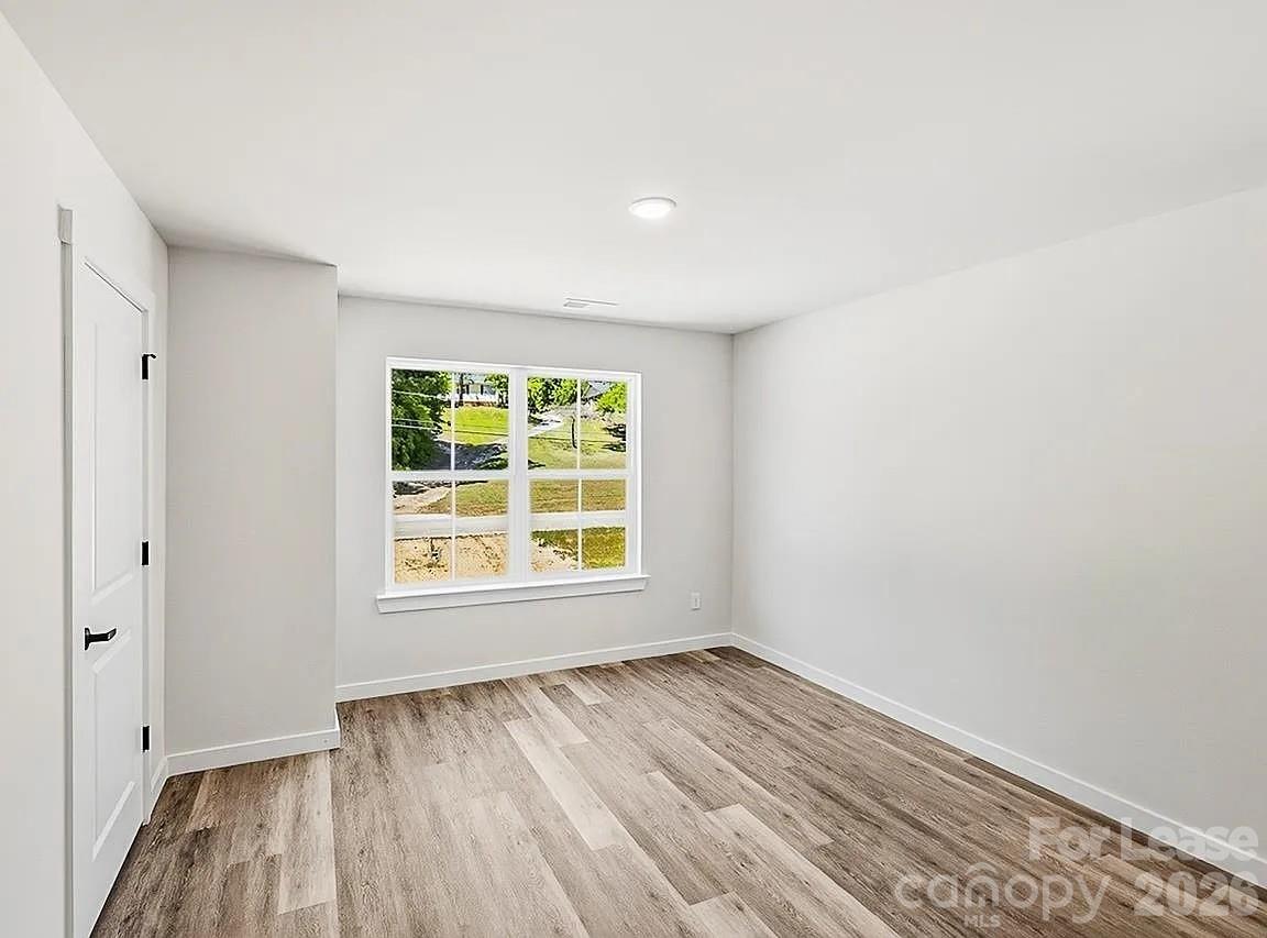 255/257/259 Vanderbilt Road Property Photo 15