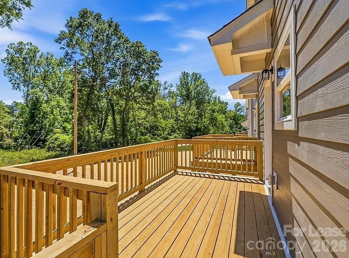255/257/259 Vanderbilt Road Property Photo 27