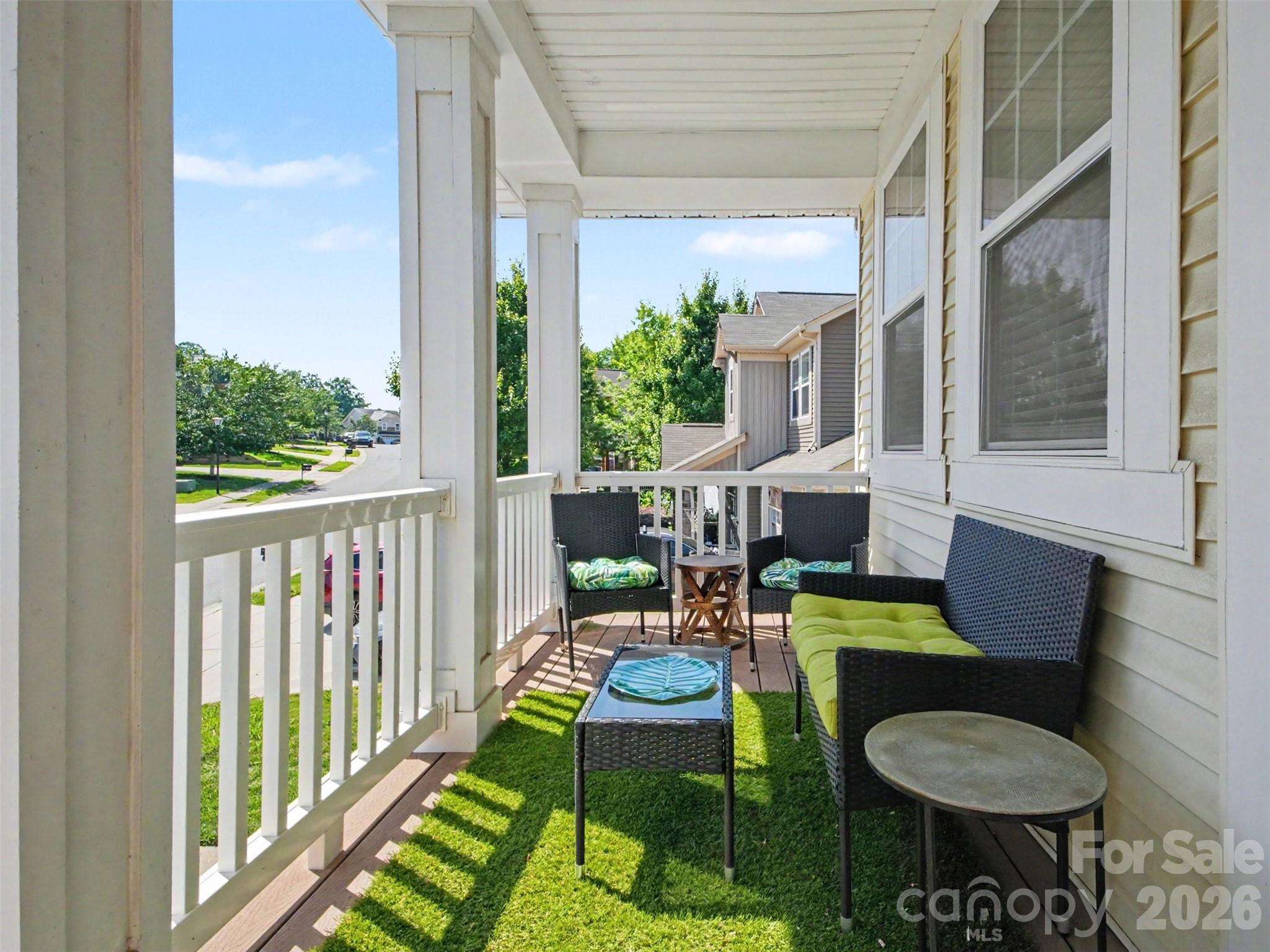 7128 Toxaway Lane Property Photo 4