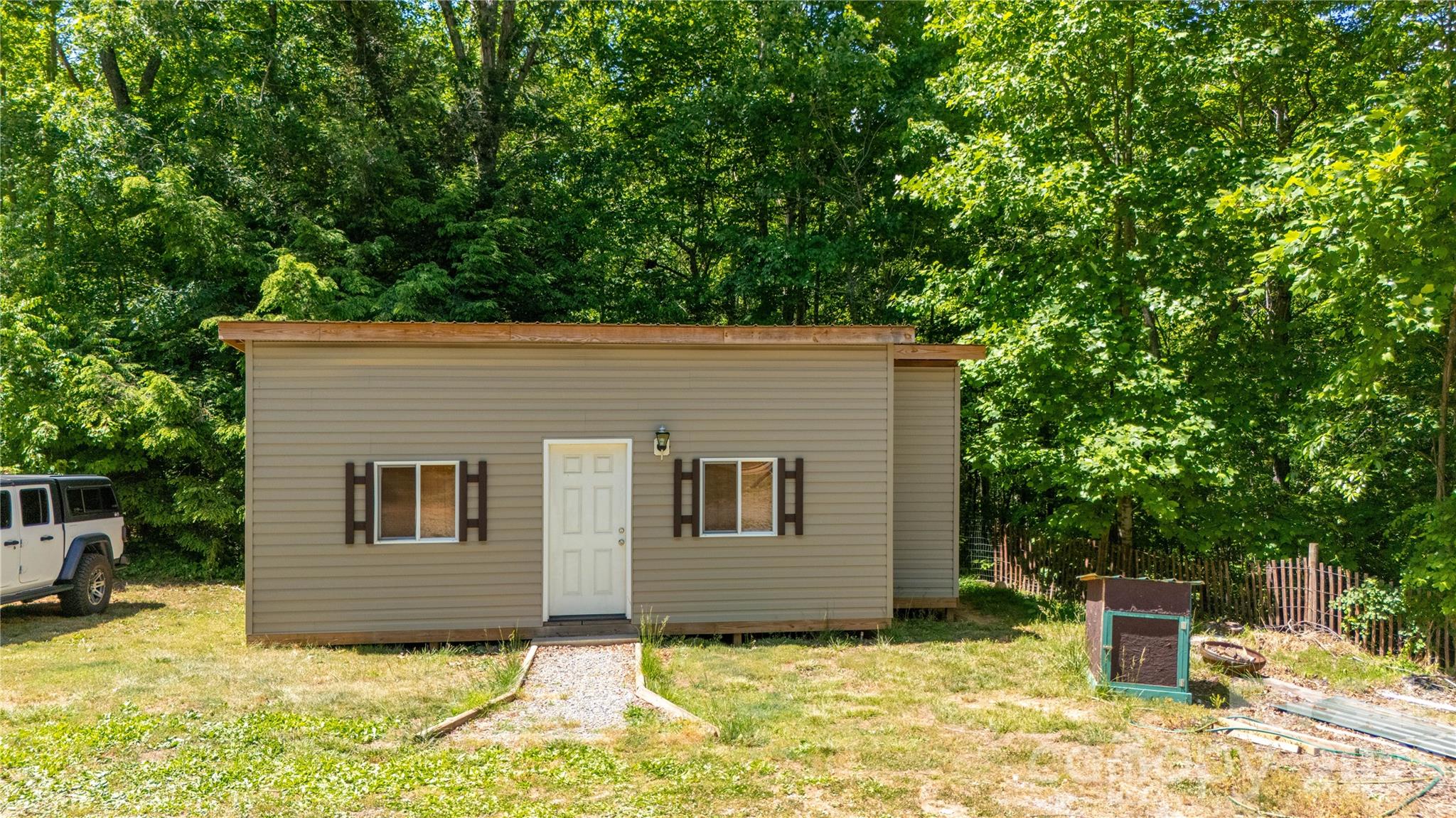 47 Johnson Drive Property Photo 4