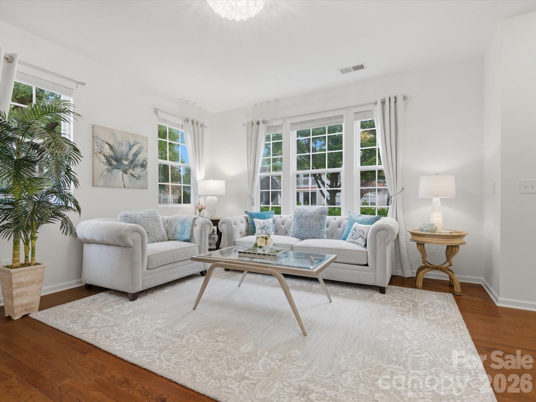 18439 The Commons Boulevard Property Photo 7