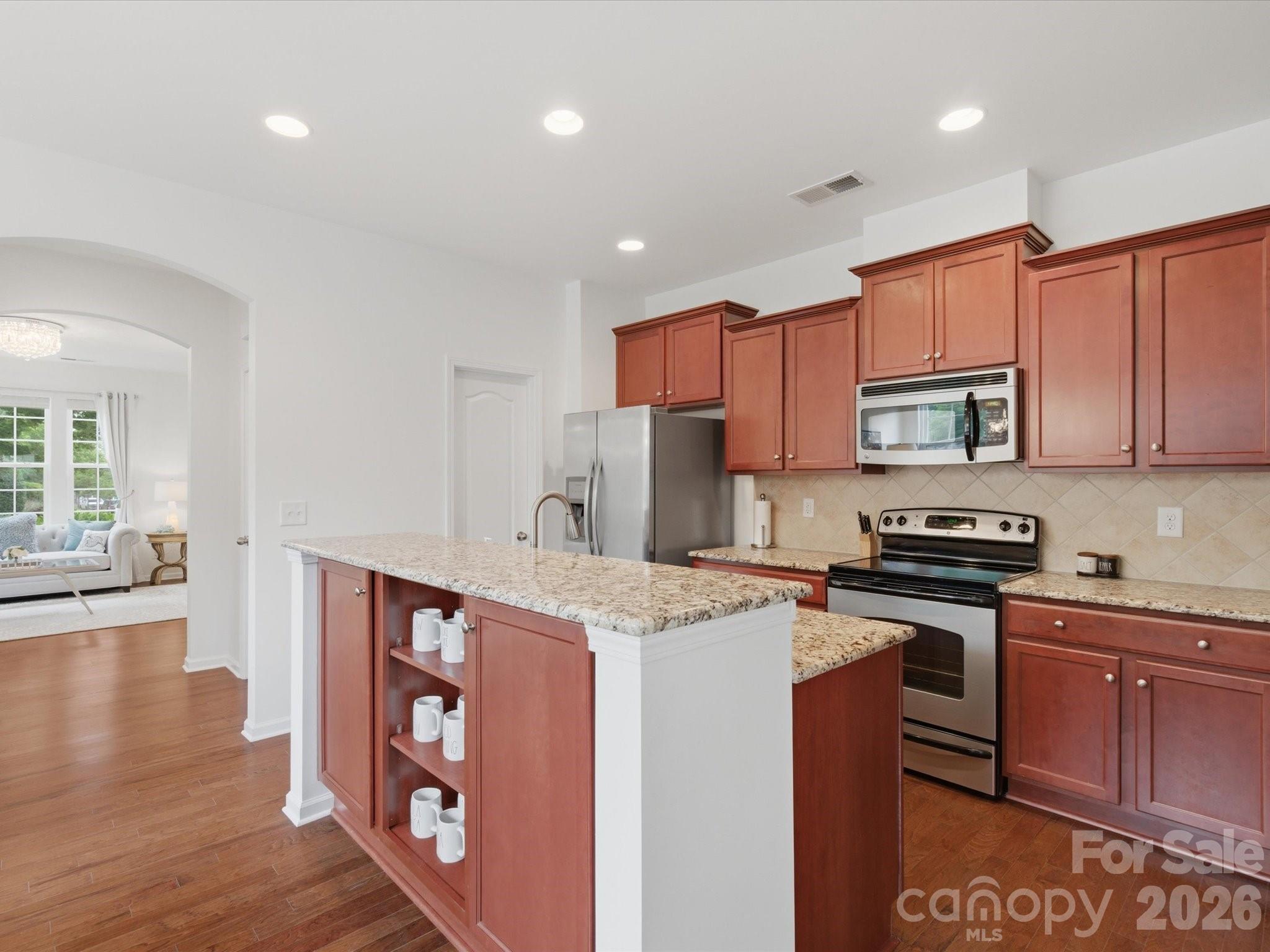 18439 The Commons Boulevard Property Photo 20