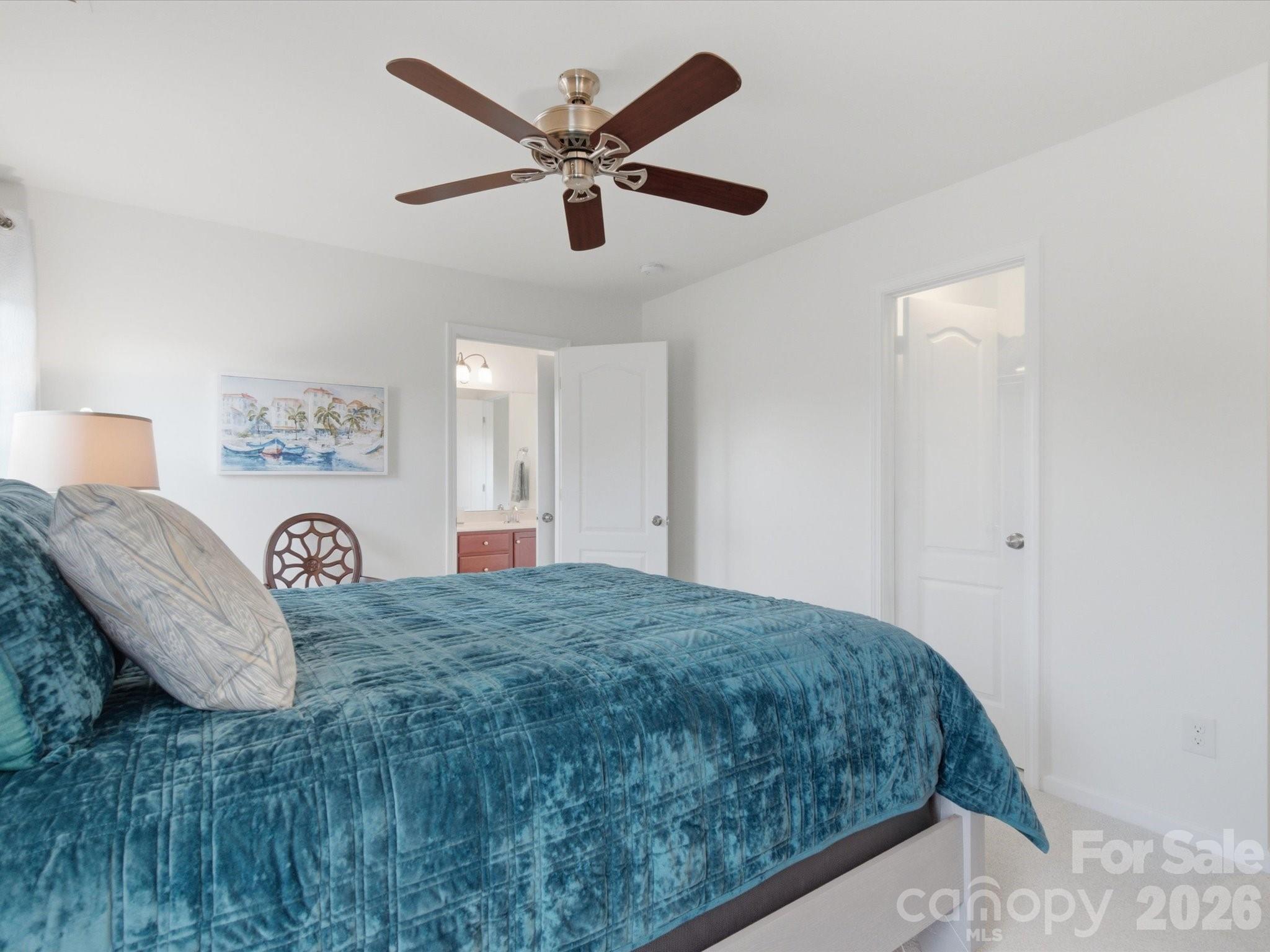 18439 The Commons Boulevard Property Photo 34