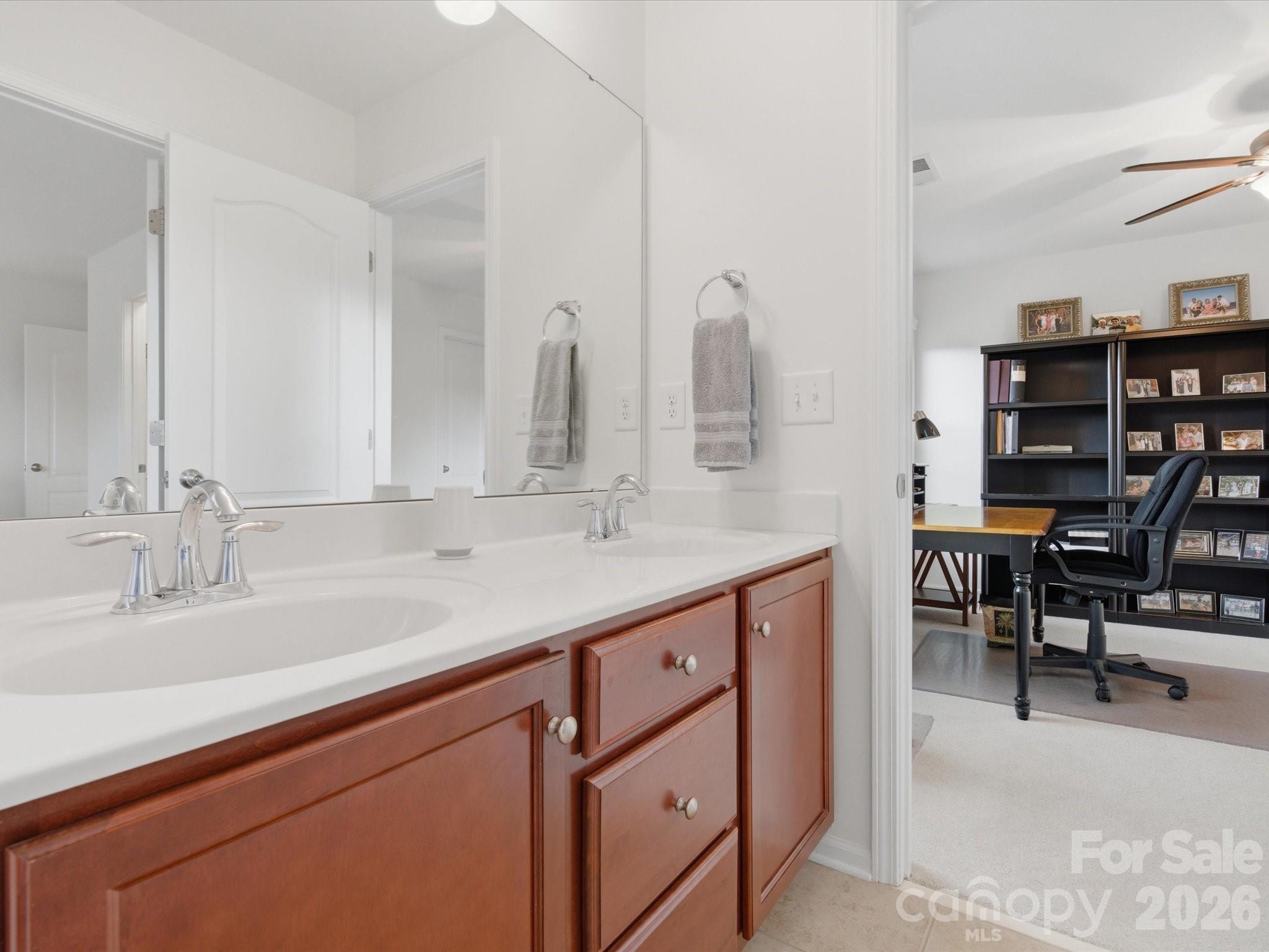 18439 The Commons Boulevard Property Photo 35