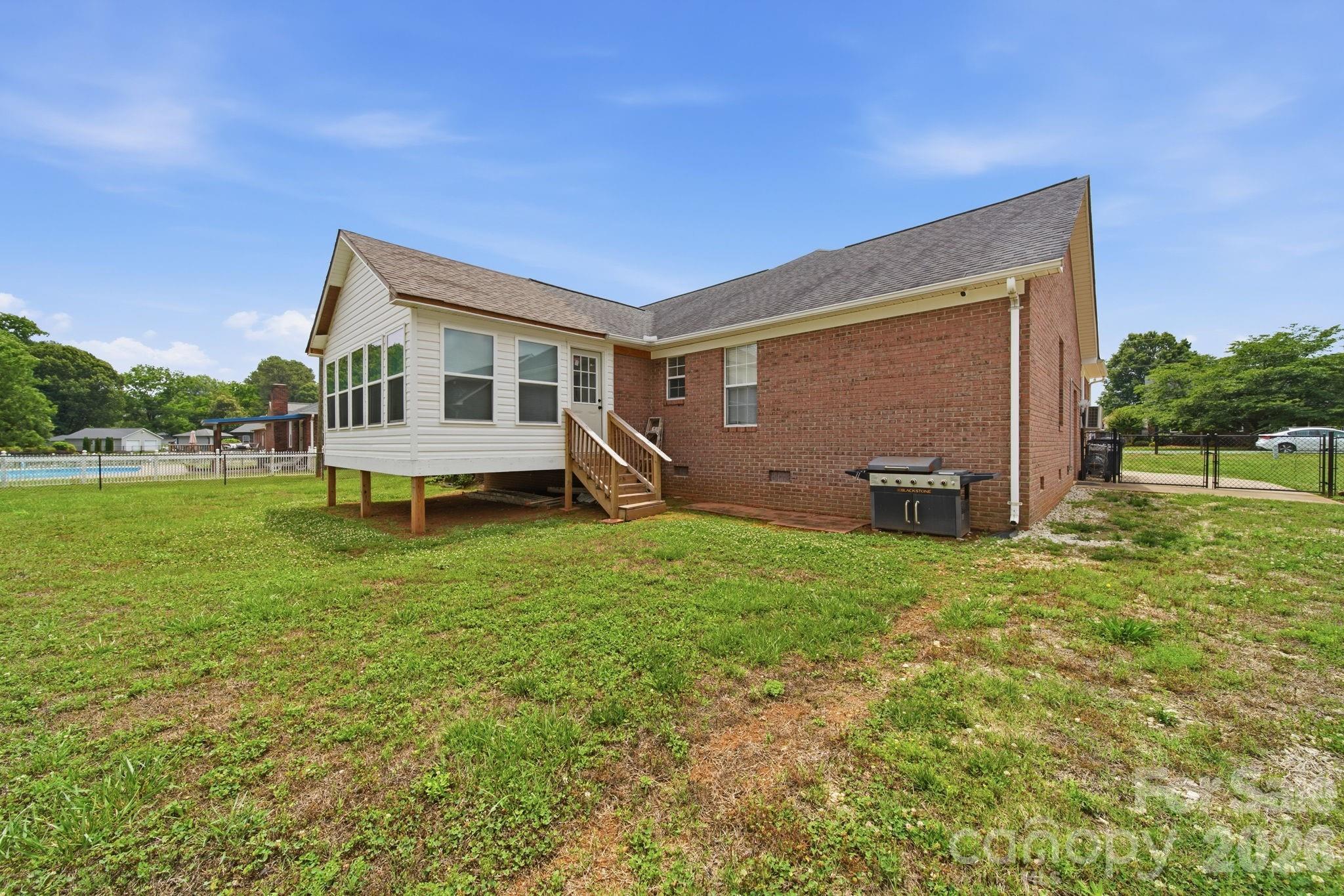 348 Palmer Circle Property Photo 21