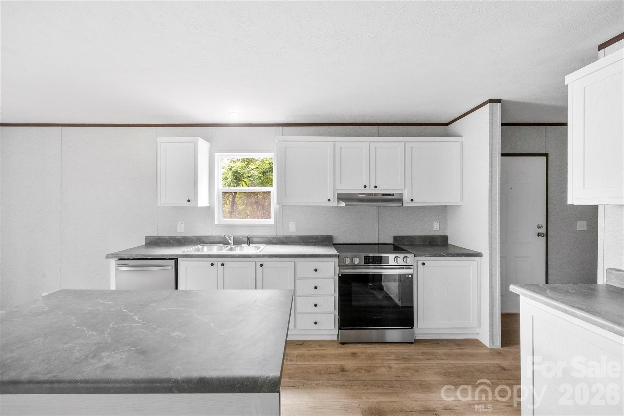 321 Bell Road Property Photo 8