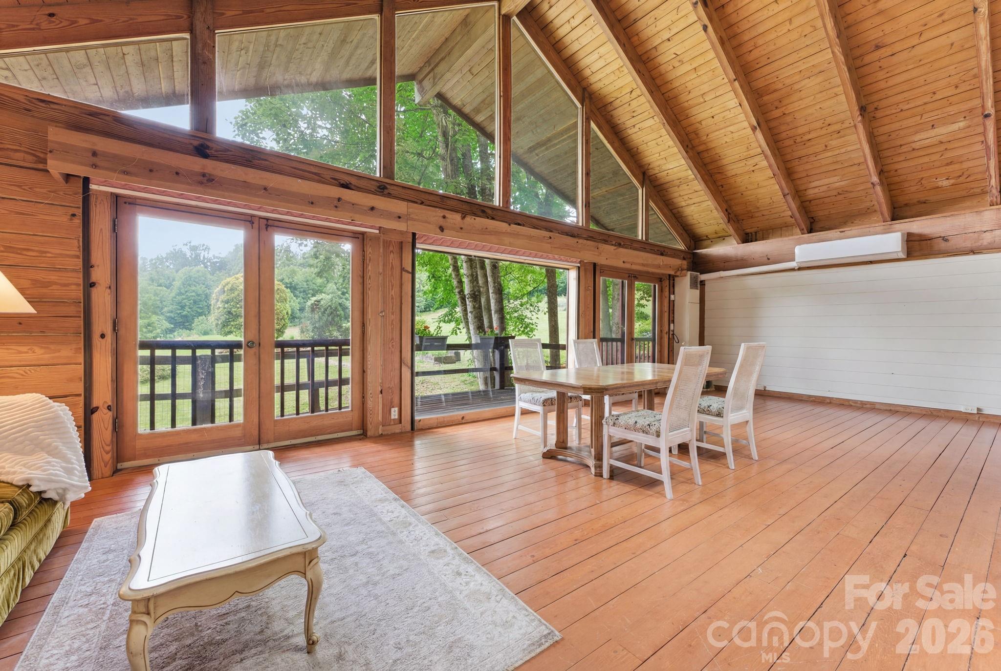 429 Biodome Drive Property Photo 15