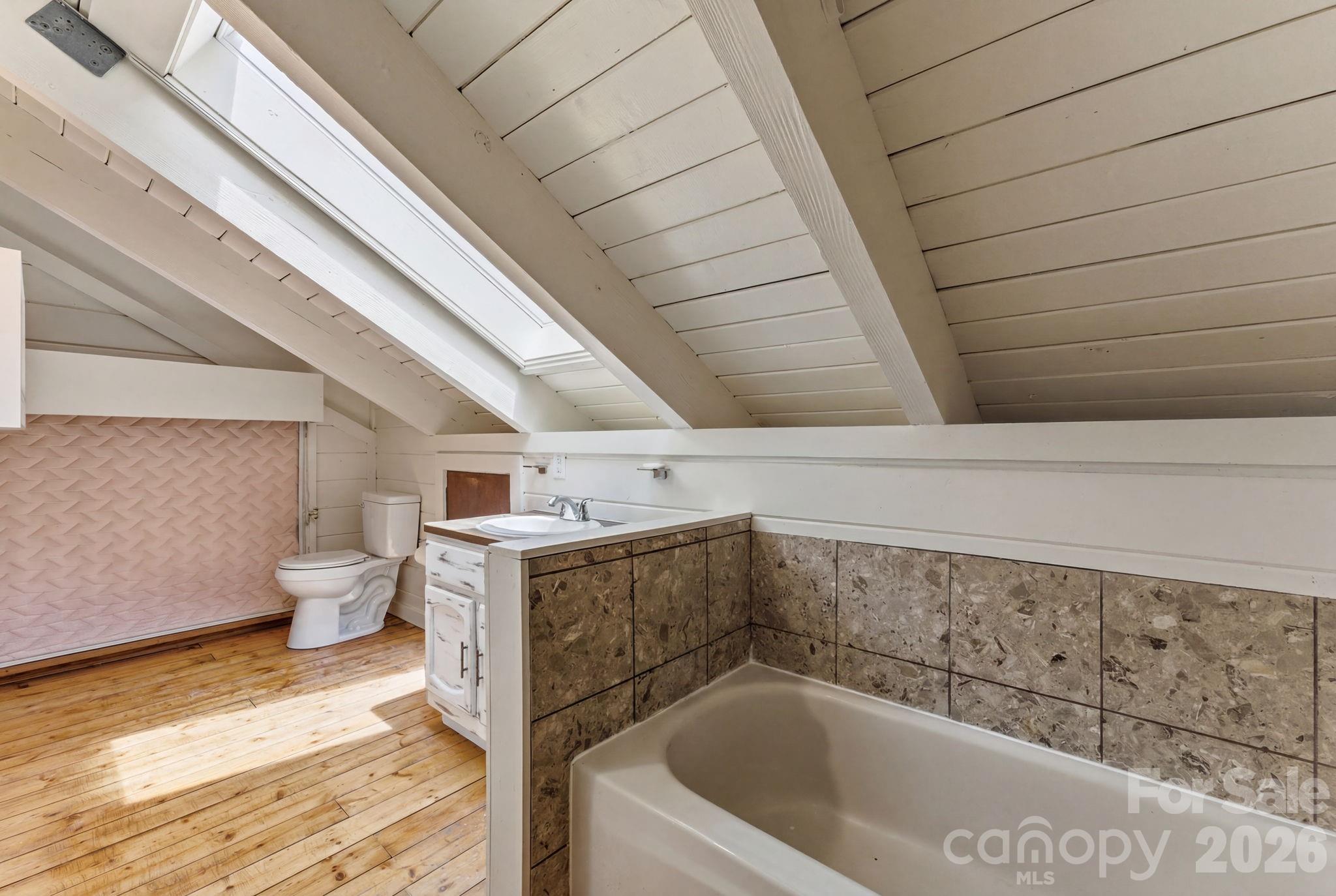 429 Biodome Drive Property Photo 23