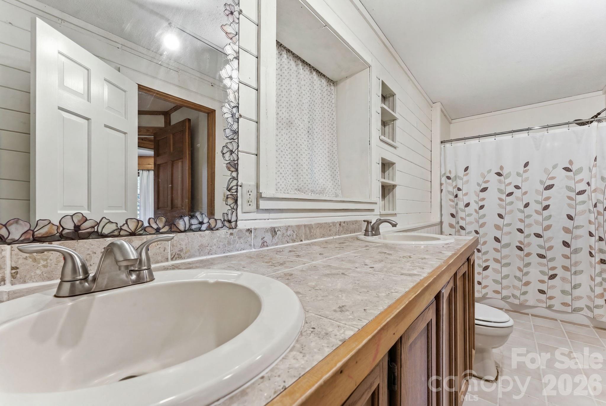 429 Biodome Drive Property Photo 30