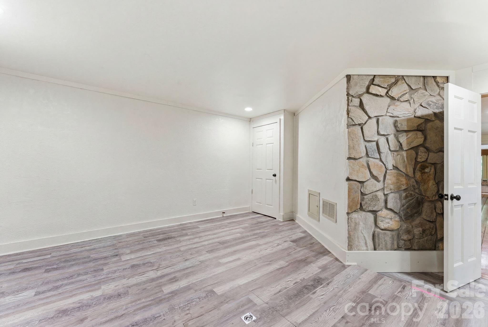 429 Biodome Drive Property Photo 38