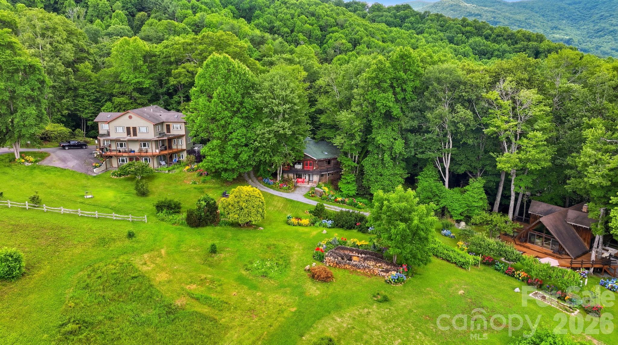 429 Biodome Drive Property Photo 44