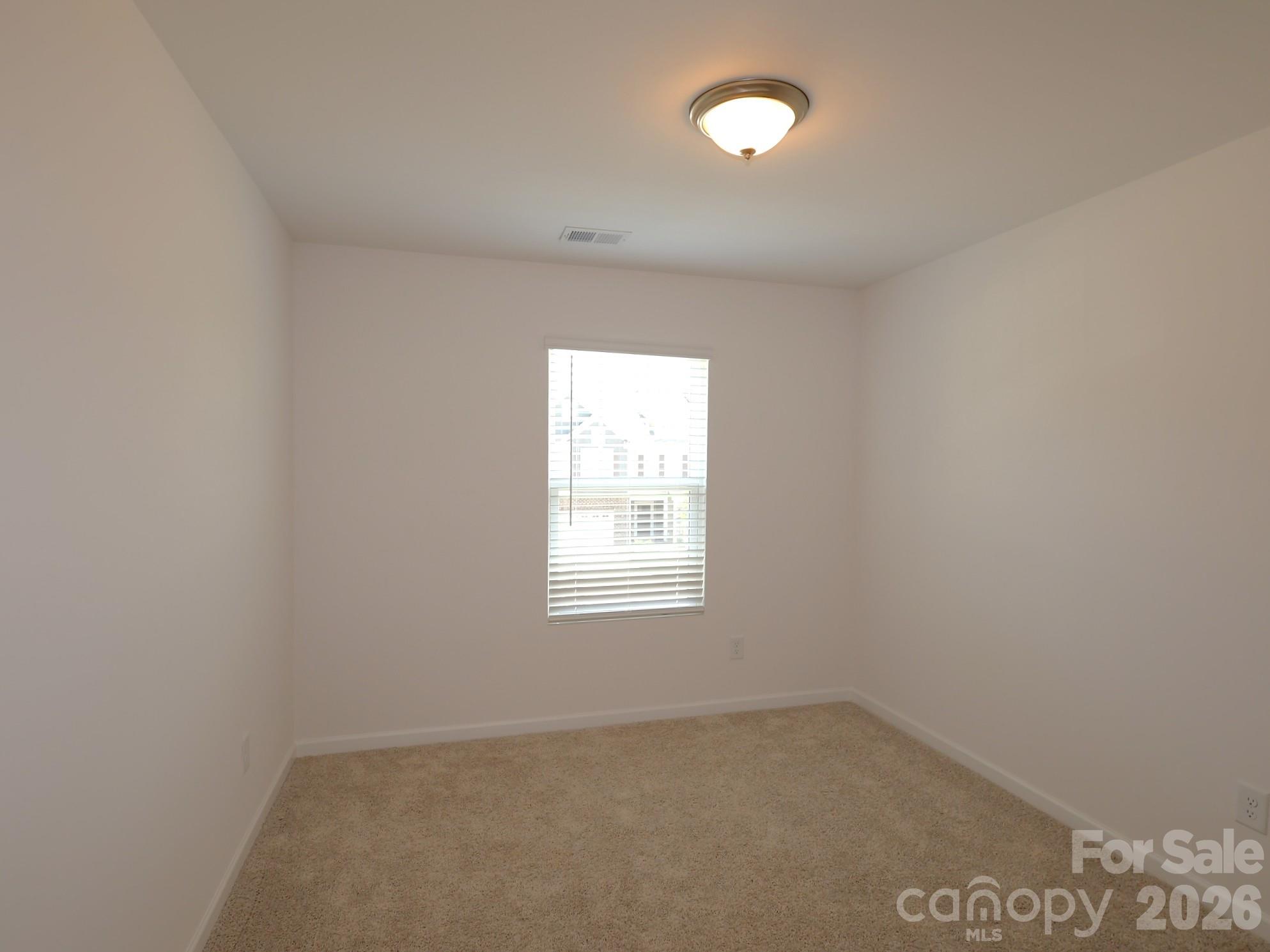 384 Hendley Drive Property Photo 8