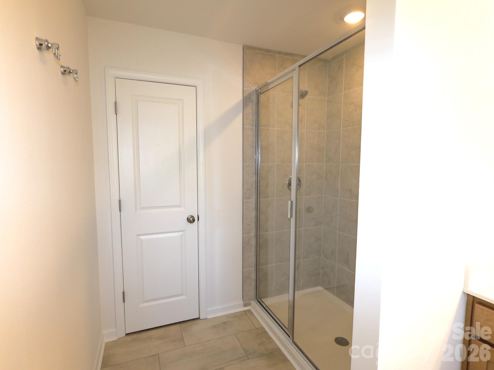 384 Hendley Drive Property Photo 14