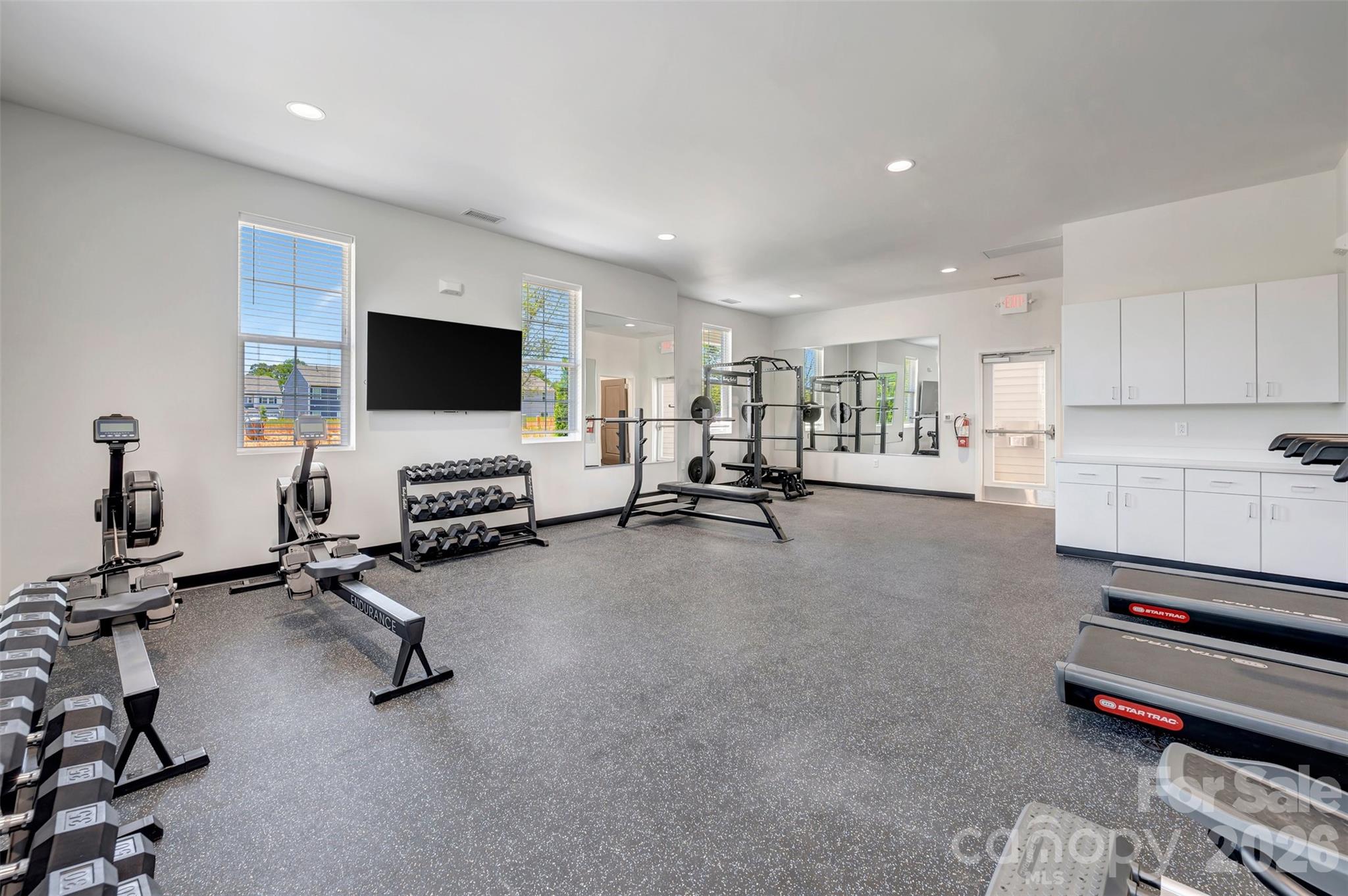384 Hendley Drive Property Photo 38