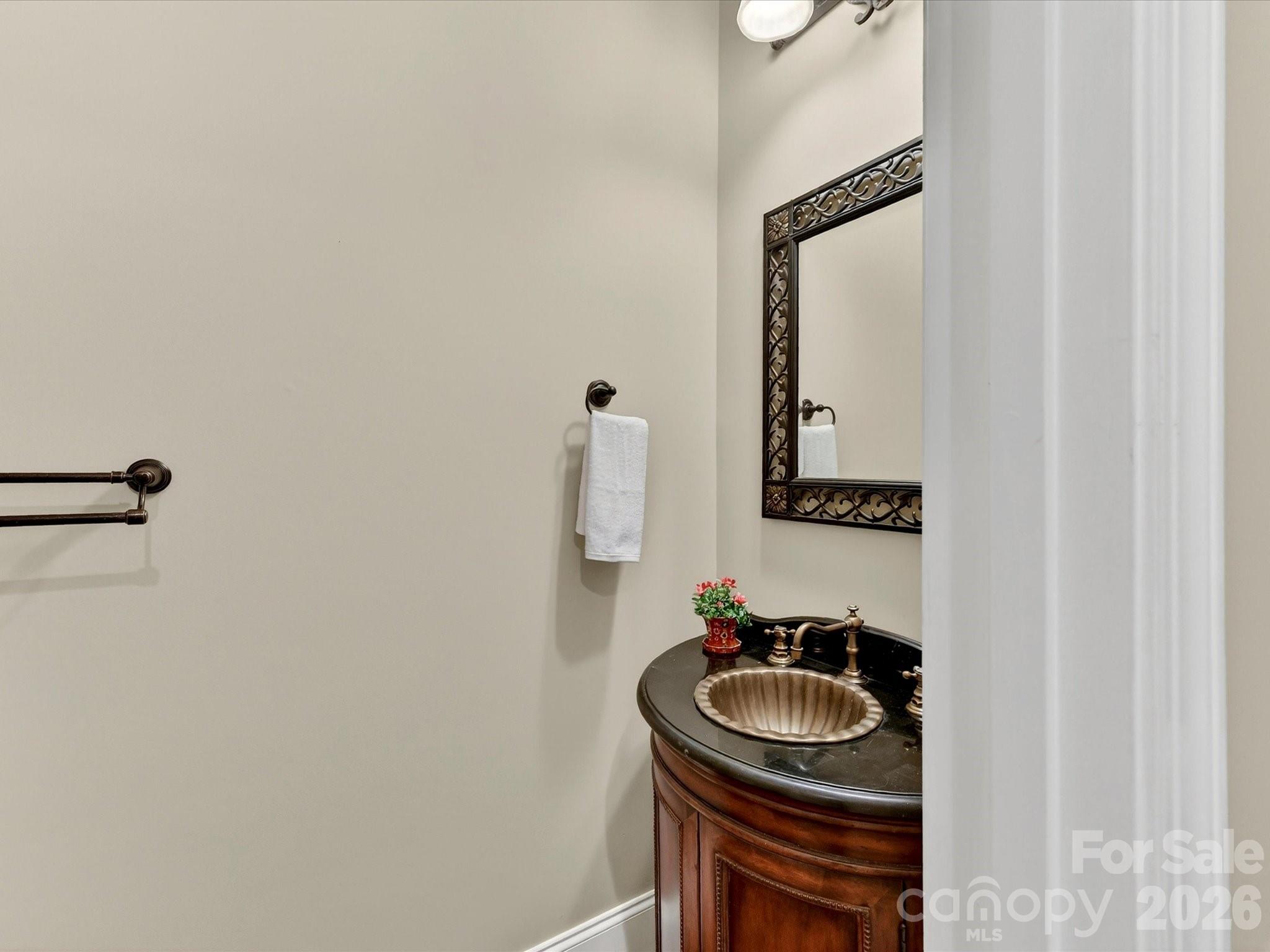 11615 Hidden Forest Lane Property Photo 22