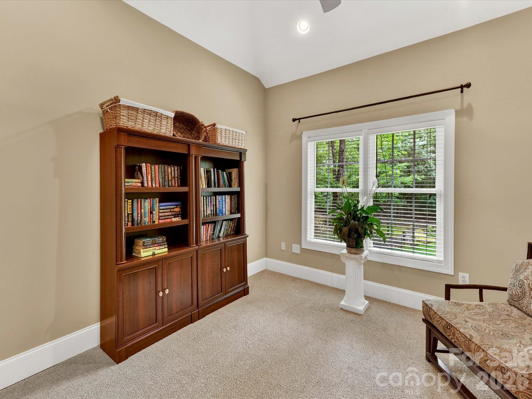 11615 Hidden Forest Lane Property Photo 28