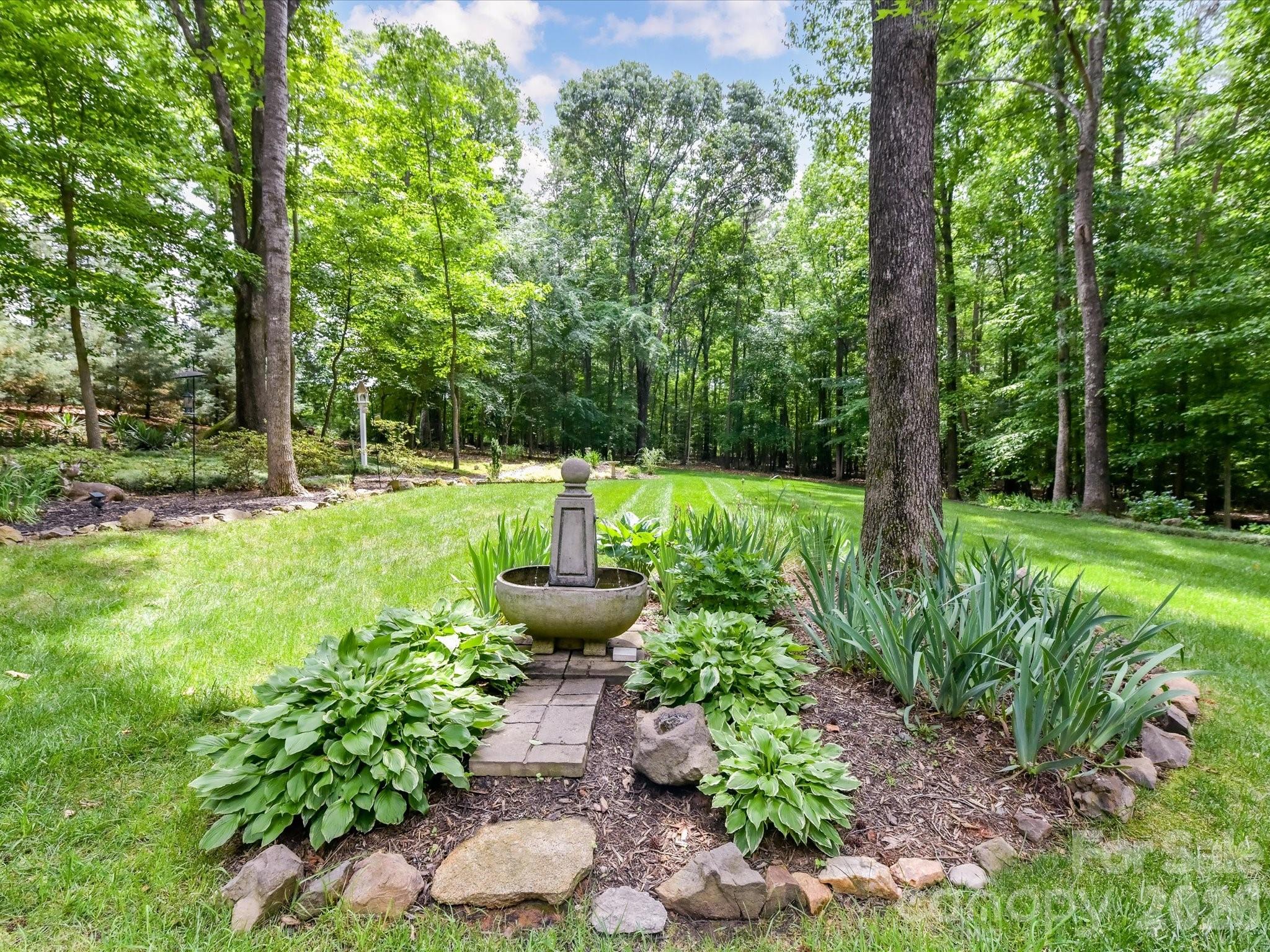11615 Hidden Forest Lane Property Photo 45