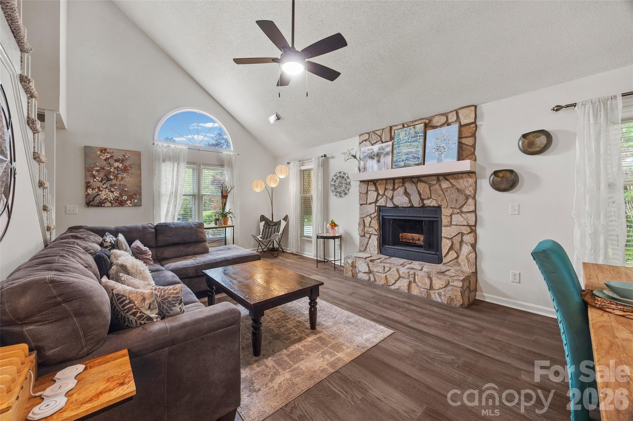 12007 Woodholm Court Property Photo 8