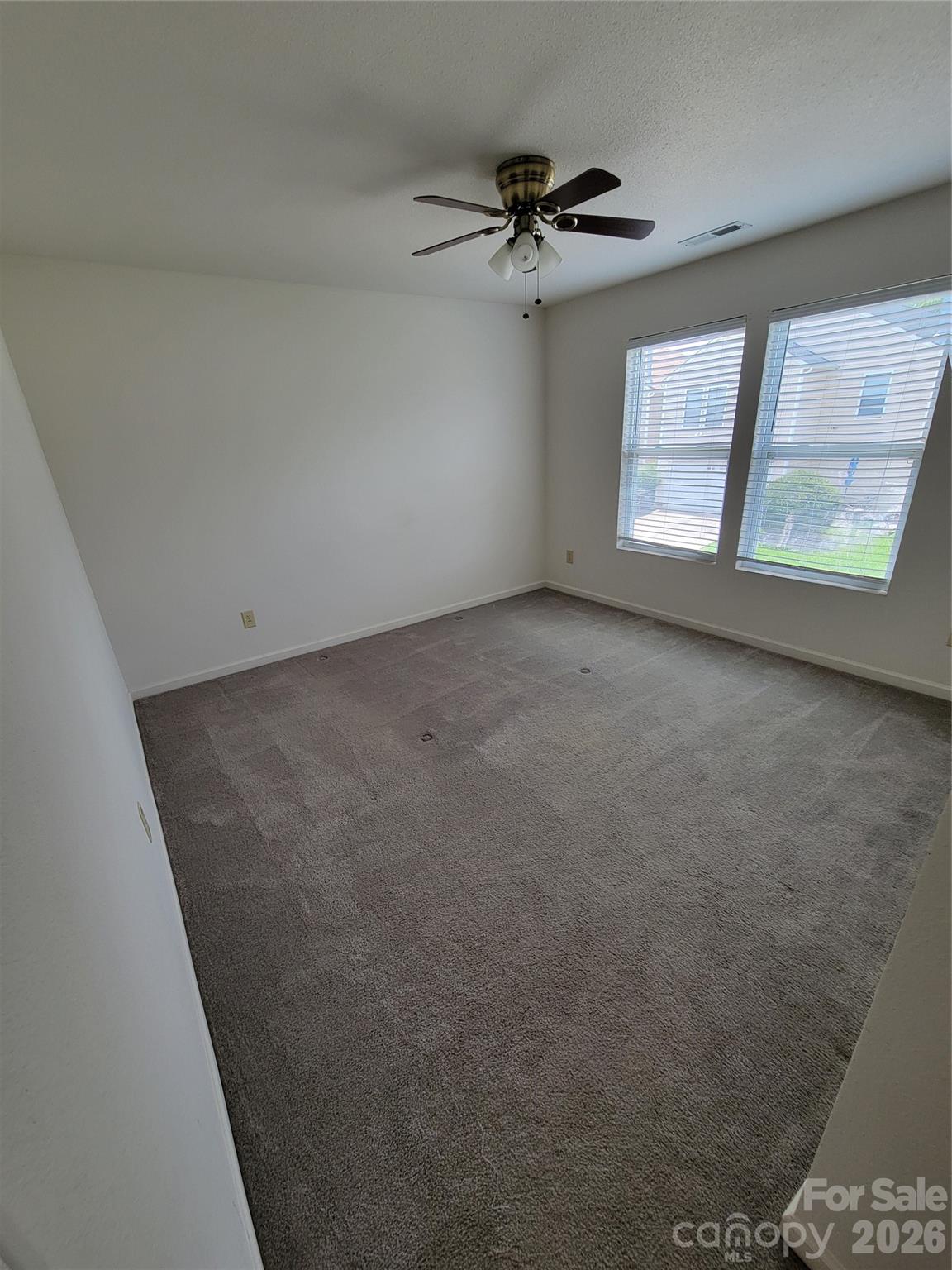 806 Sinclair Drive Property Photo 10