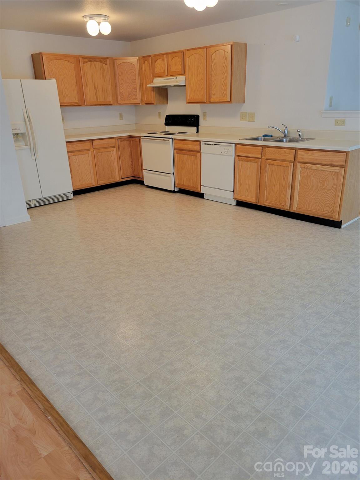806 Sinclair Drive Property Photo 19