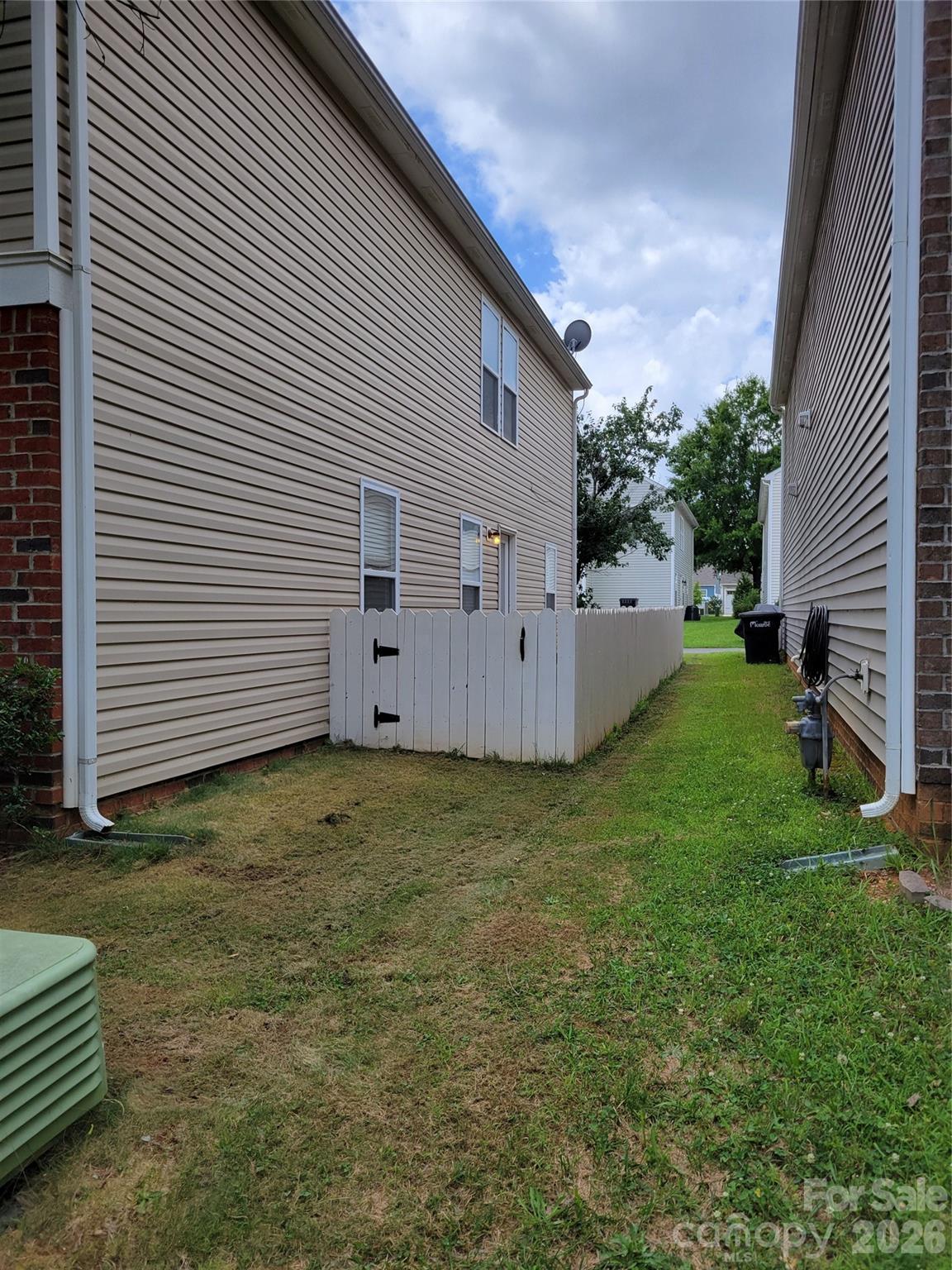 806 Sinclair Drive Property Photo 27