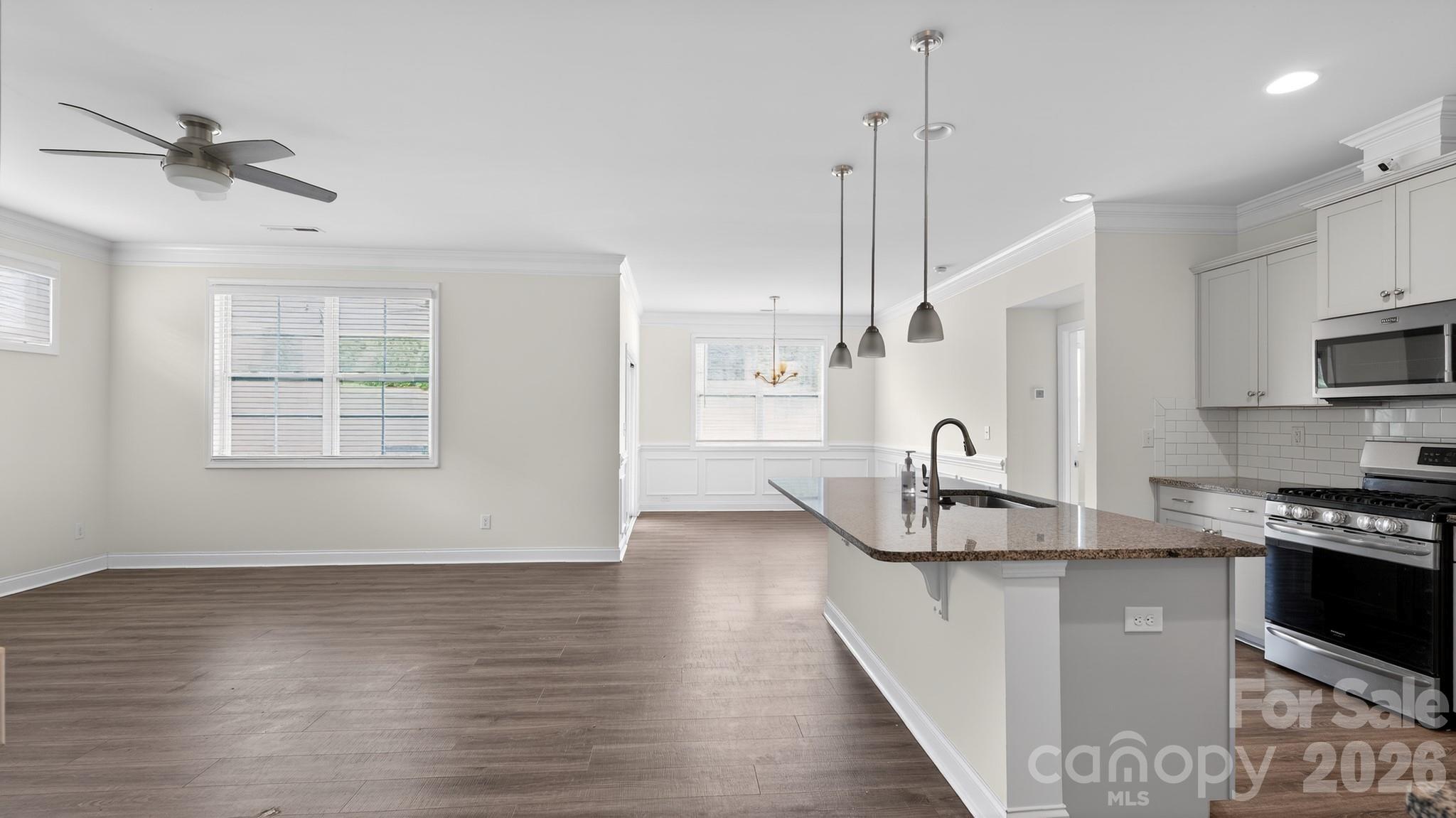 390 Secretariat Drive Property Photo 6