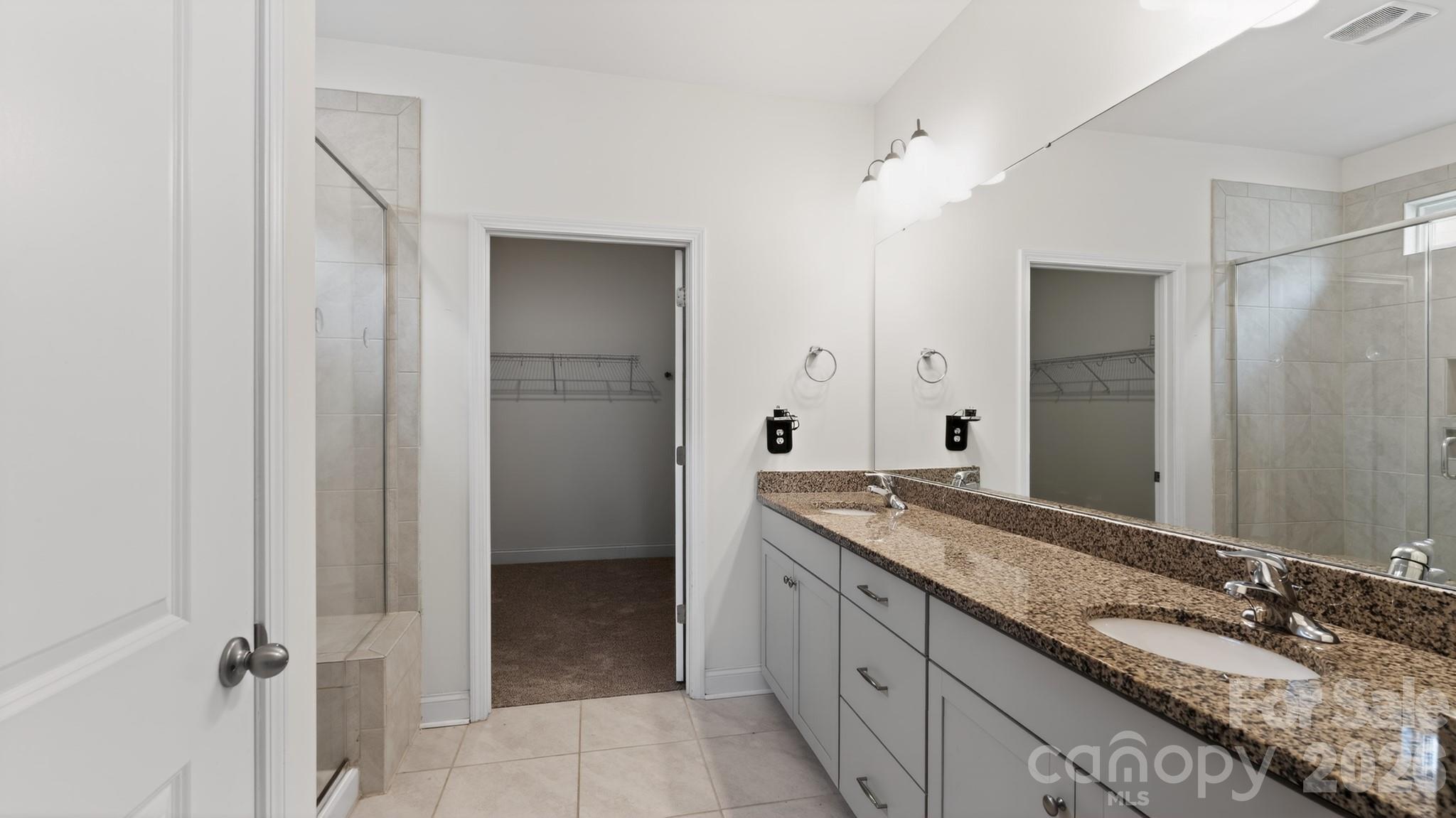 390 Secretariat Drive Property Photo 11