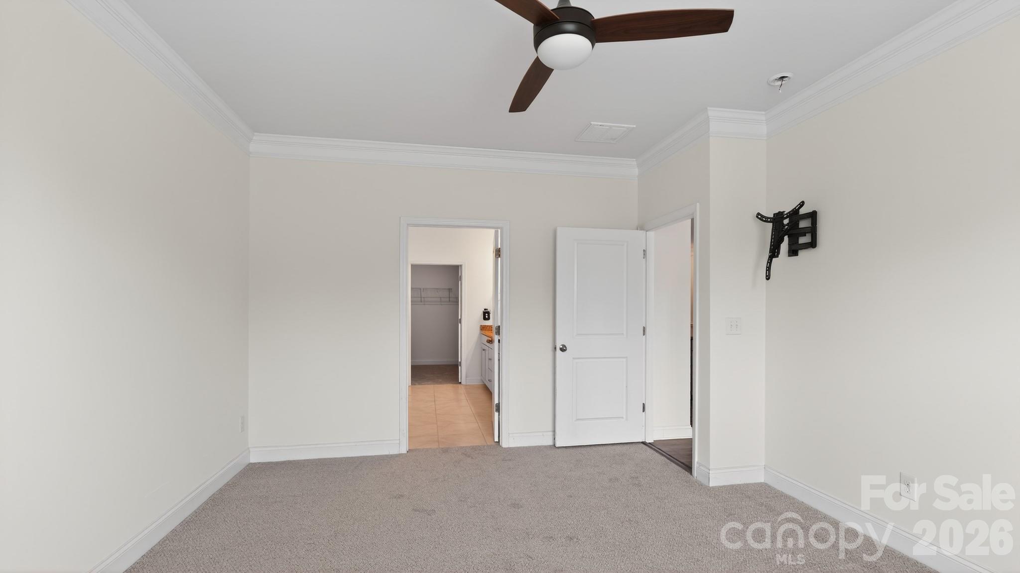 390 Secretariat Drive Property Photo 13