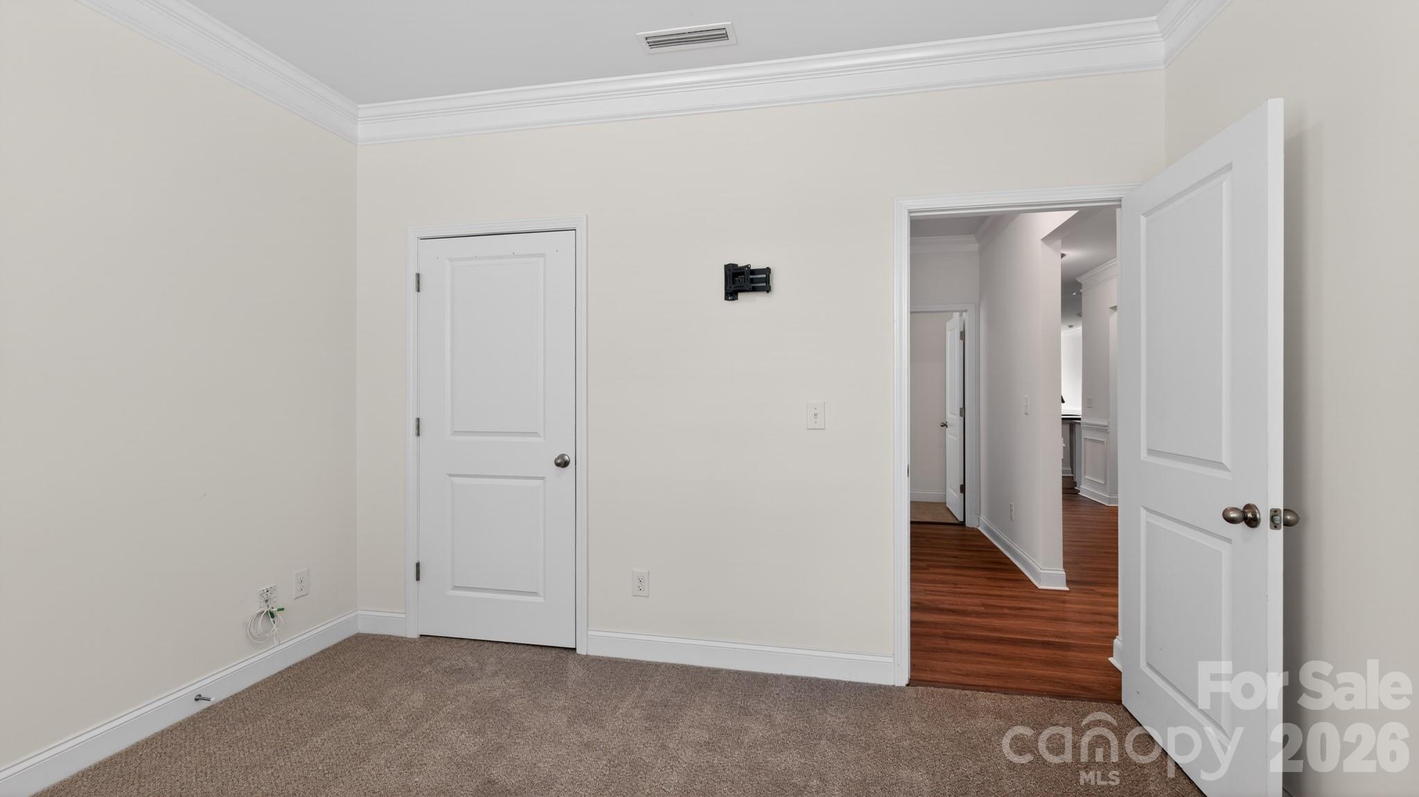 390 Secretariat Drive Property Photo 15