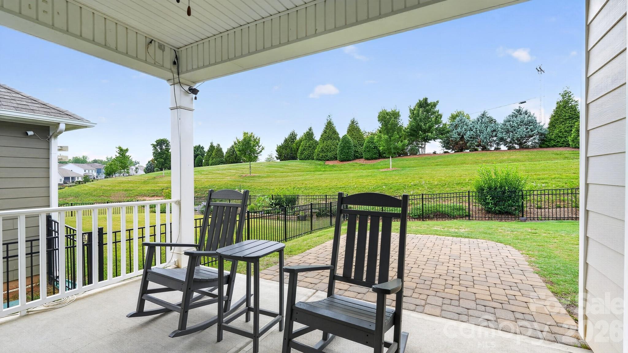 390 Secretariat Drive Property Photo 29