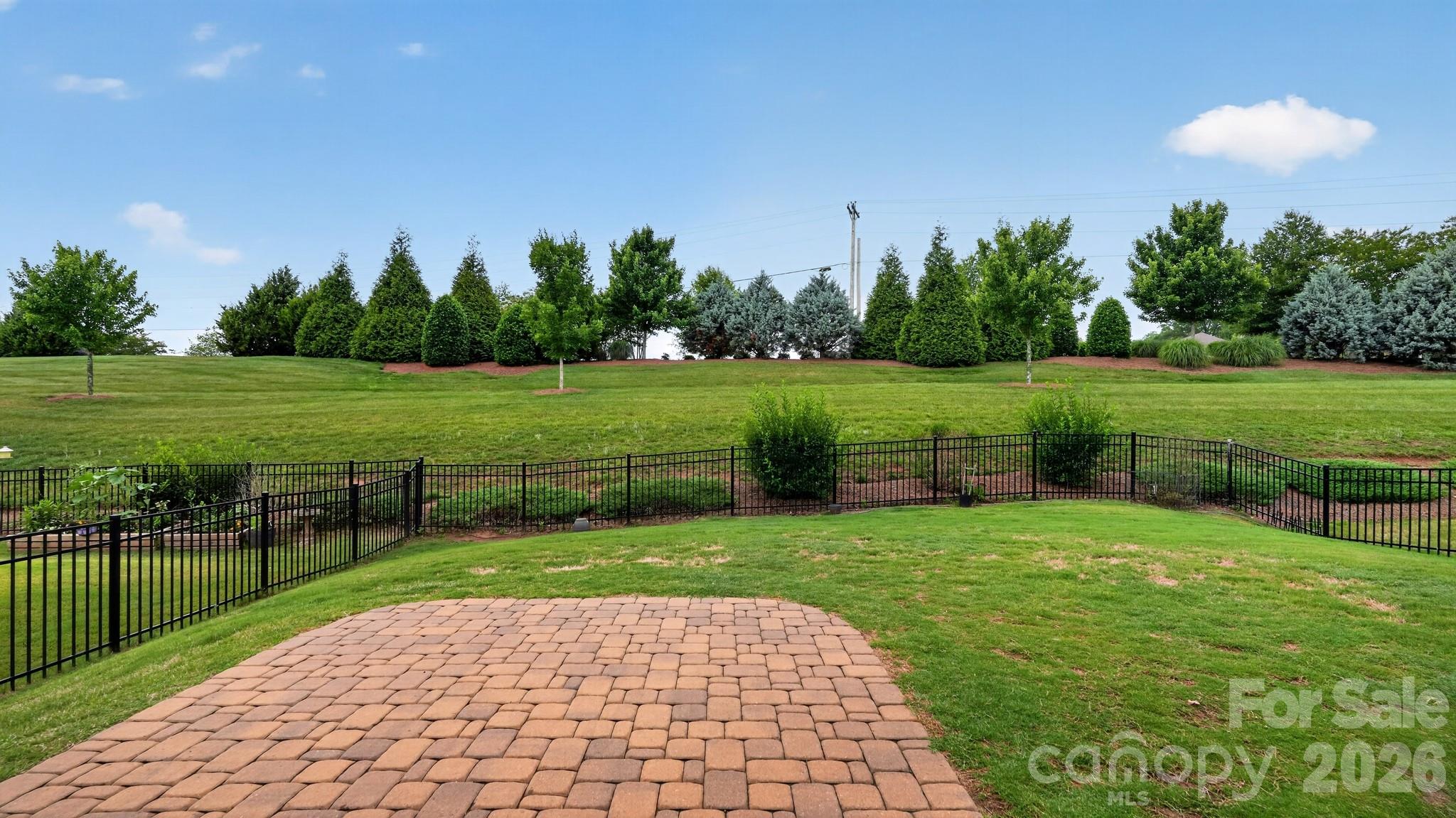 390 Secretariat Drive Property Photo 31