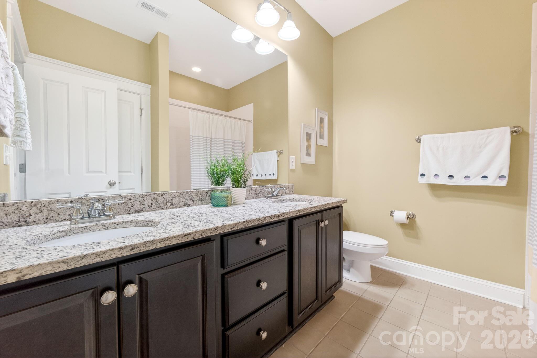 809 Elswick Court Property Photo 30