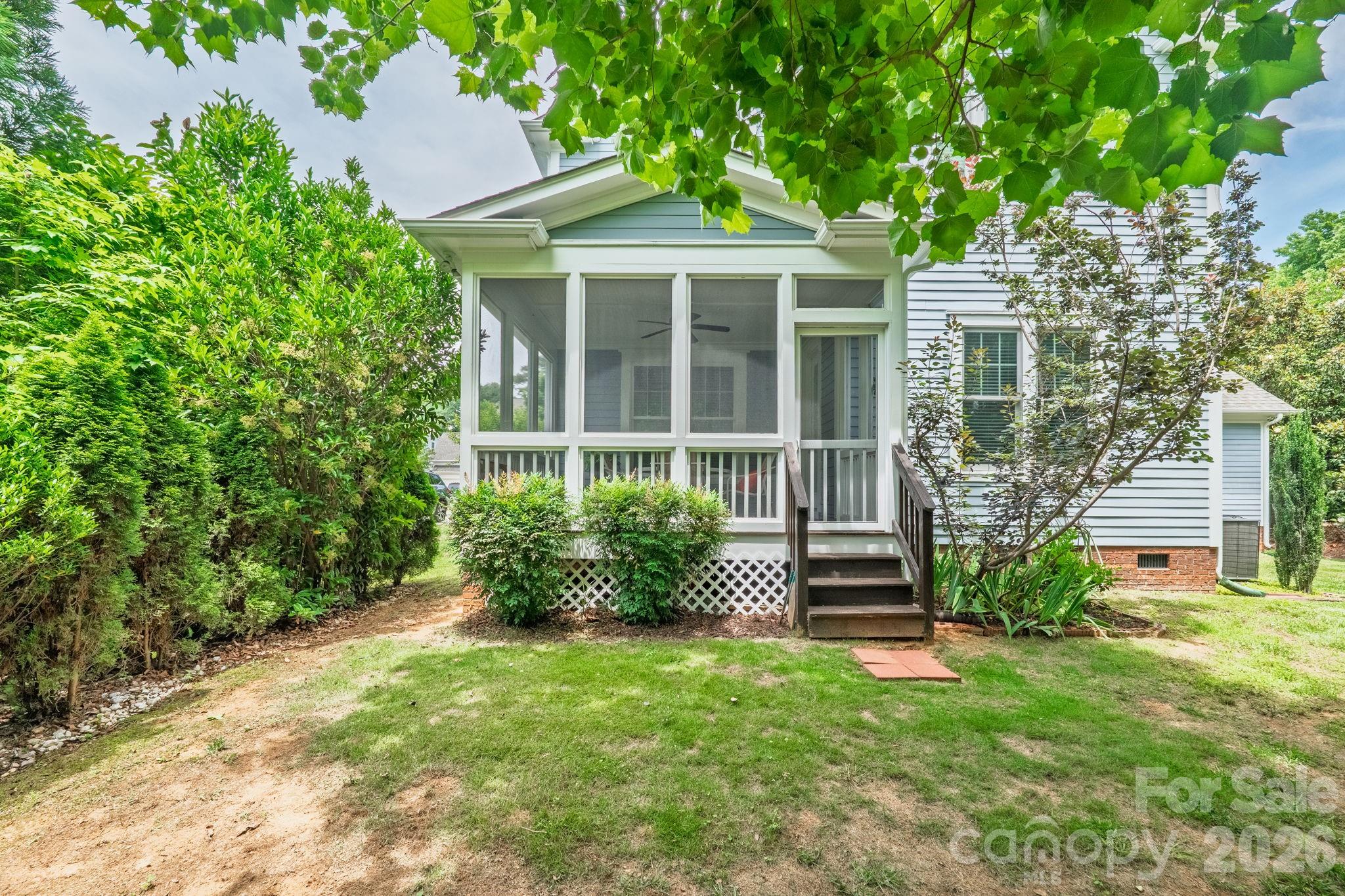 809 Elswick Court Property Photo 41