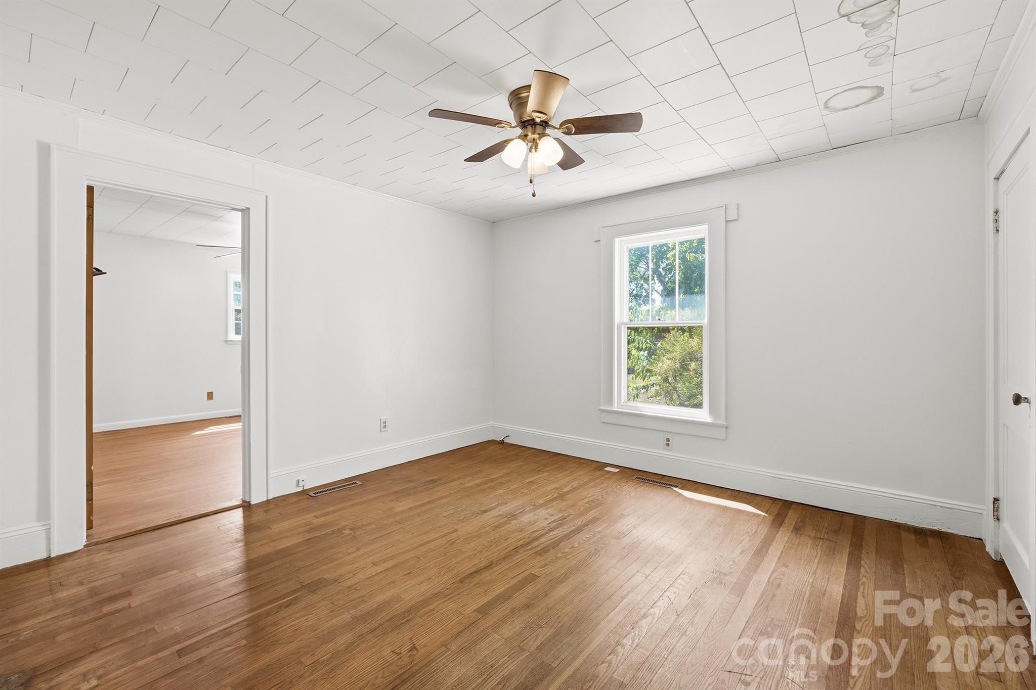 2308 11th Avenue Property Photo 9
