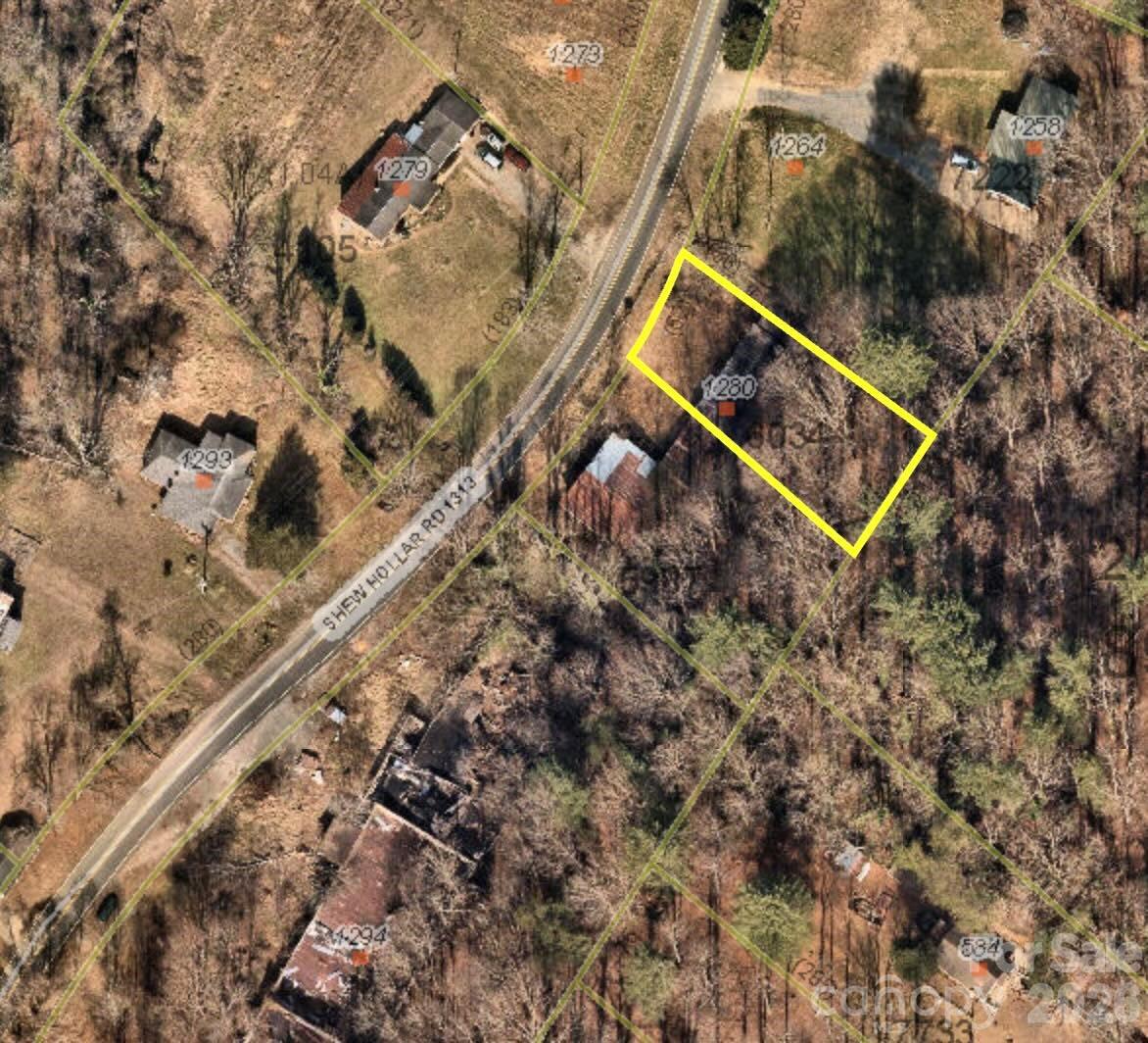 1280 Shew Hollar Road Property Photo 1